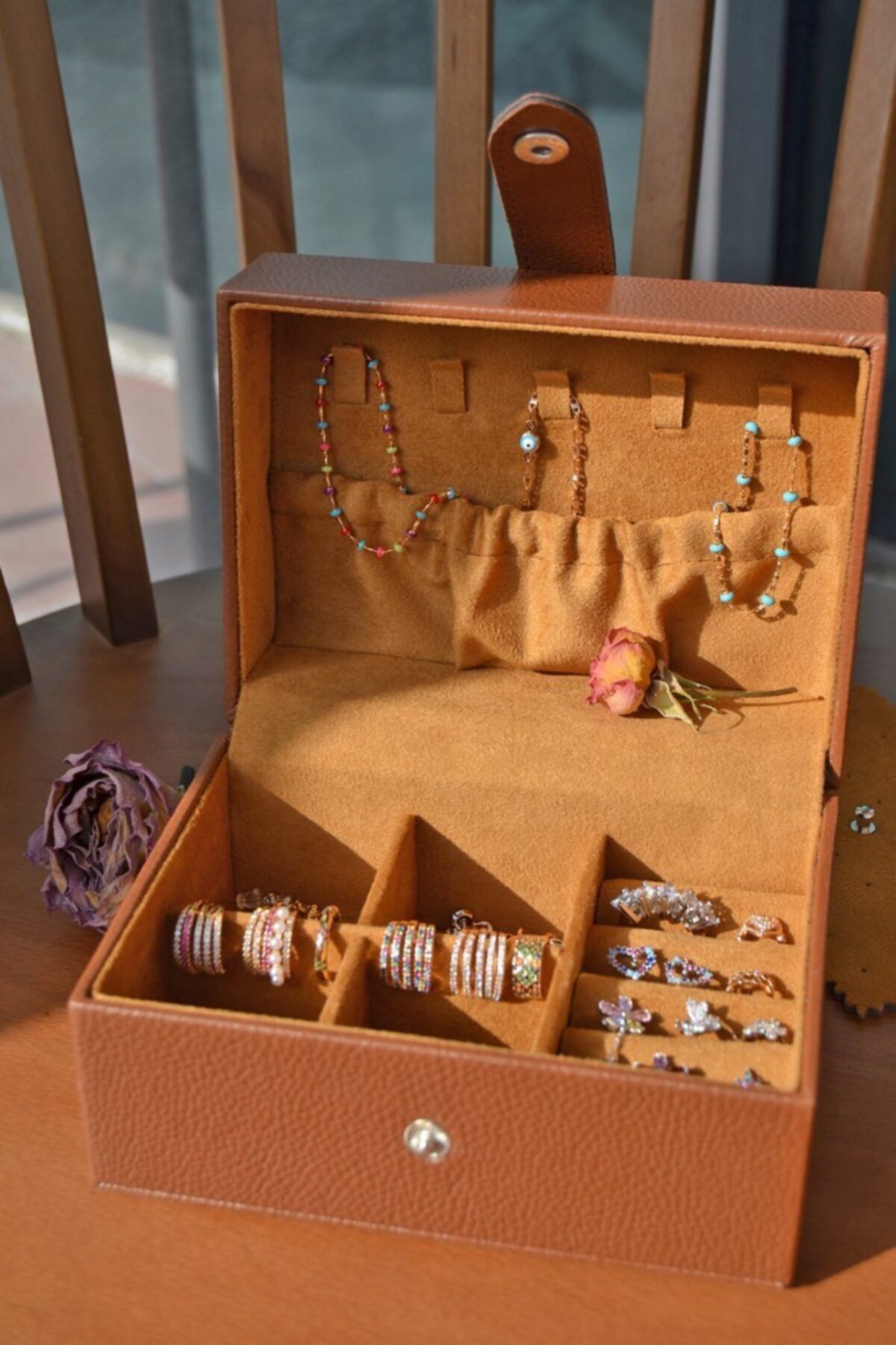 Sacce Scarves&Accessories Deri Takı Ve Mücevher Çantası
