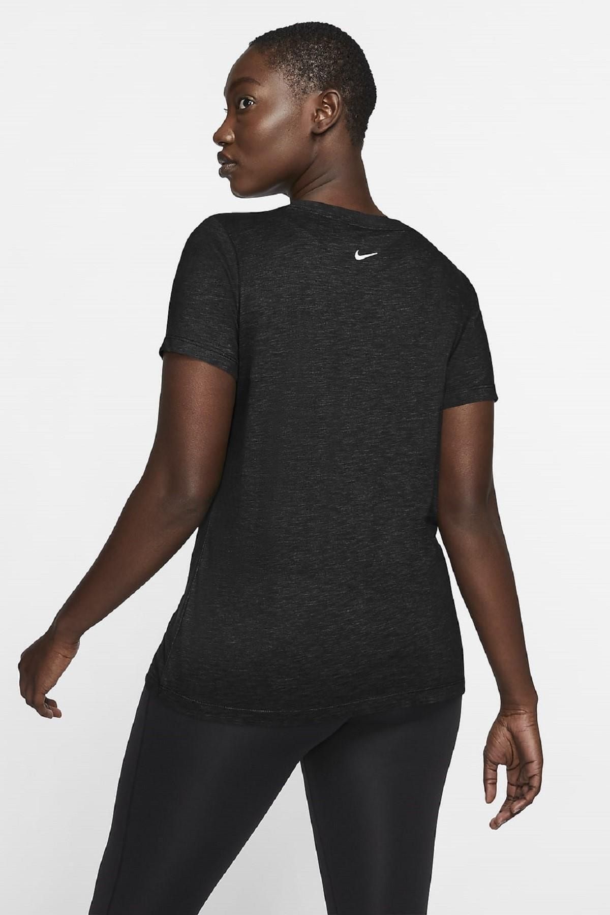 Nike dri-fit deals women's training t-shirt