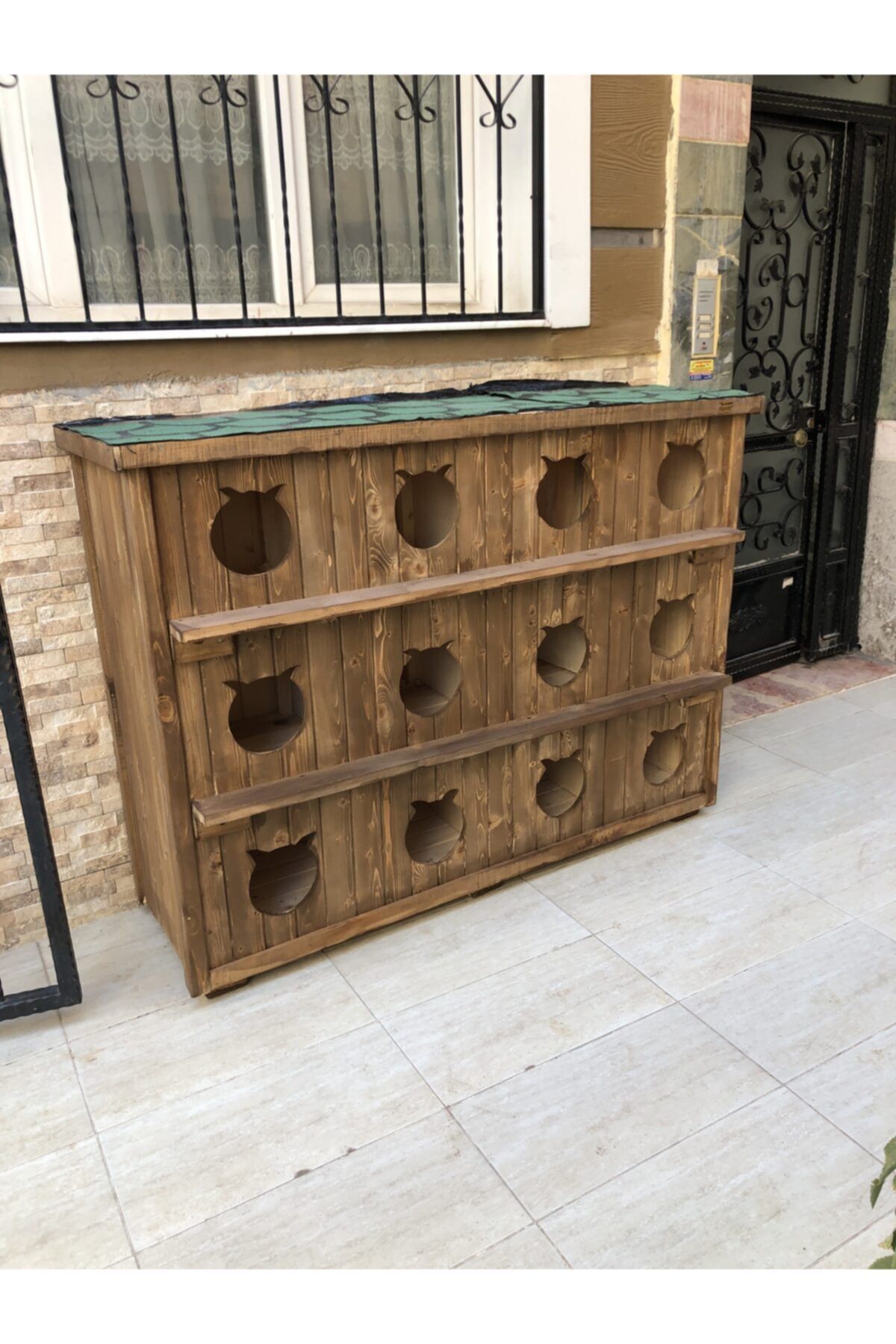 Ağaçkakan Kedi Kulübesi 12 Yuvalı