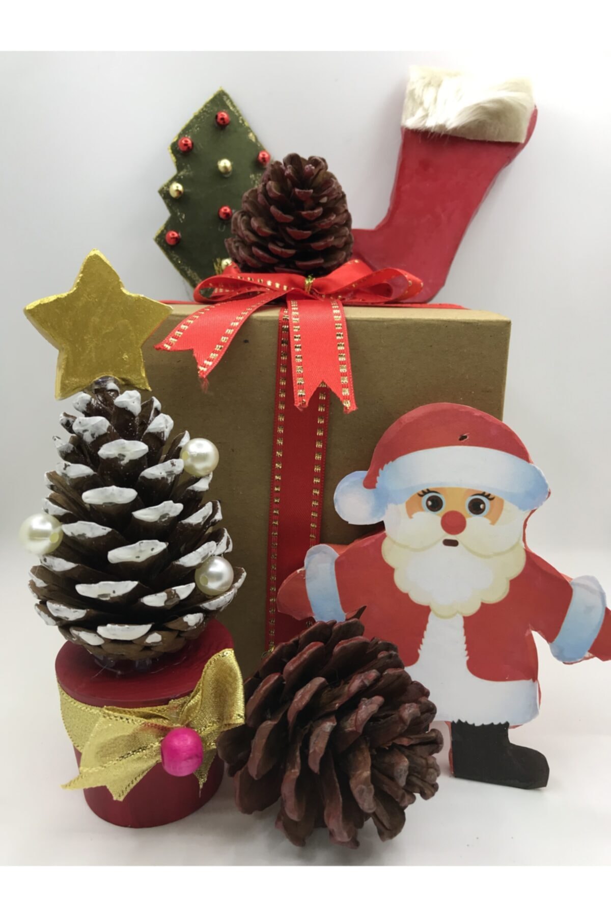 Mor Candle Yılbaşı Kutu Hediye Seti Kozalak Ağaç Konsept