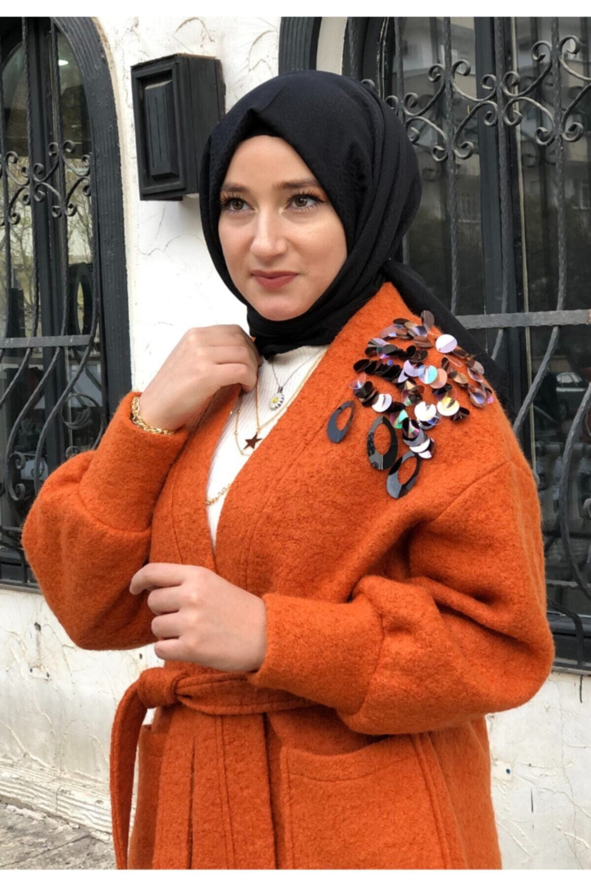 Lamazi Veil Kadın Turuncu Pullu Keçe Kaban