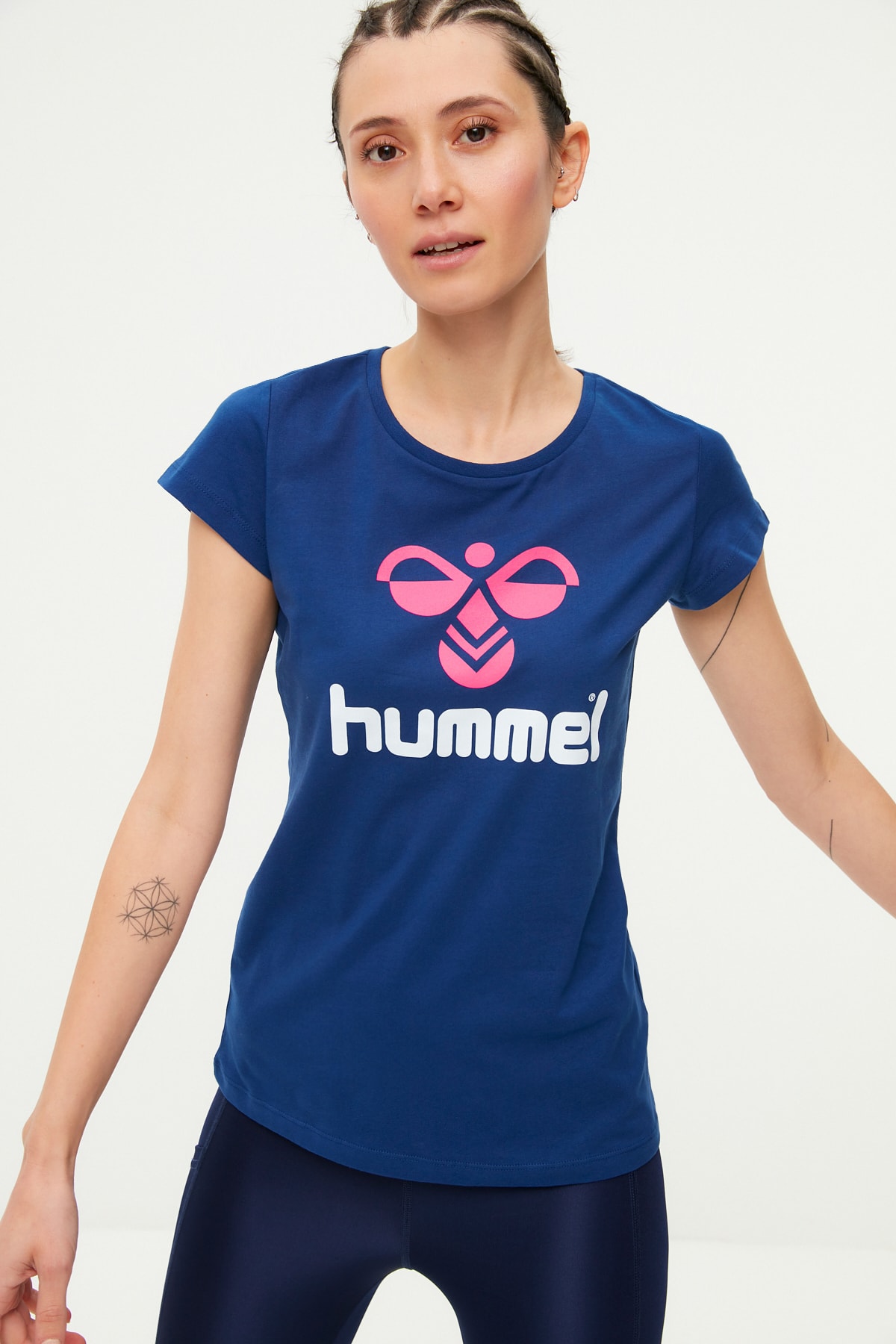 HUMMEL LOGO SS TEE