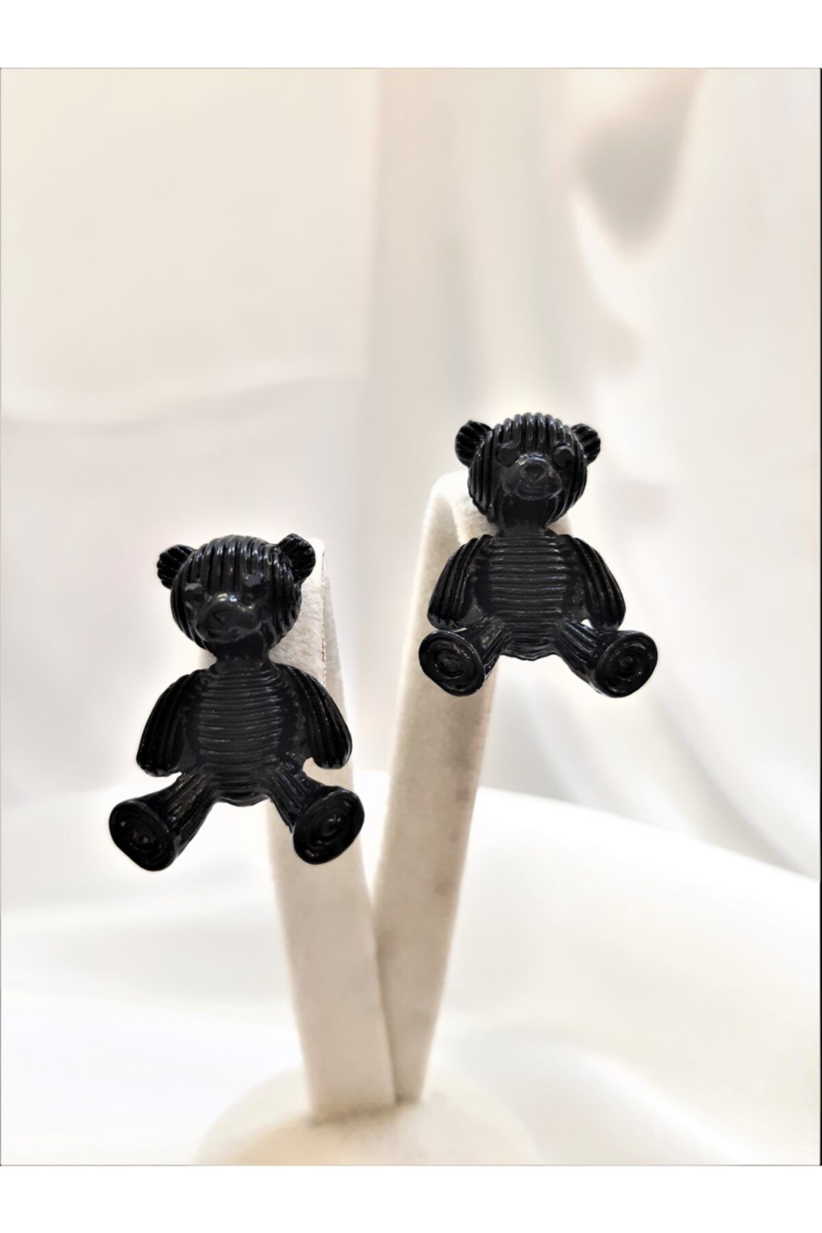 TÜKKAN ACCESSORİES Teddy ( Ayıcık ) Siyah Kaplama Küpe