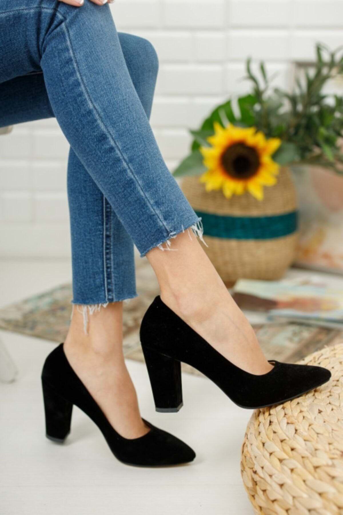 BİNAYAK Nirvana - Stiletto Kalın Tapuklu Ayakkabı 9 Cm - 1400 - Siyah-süet - 36