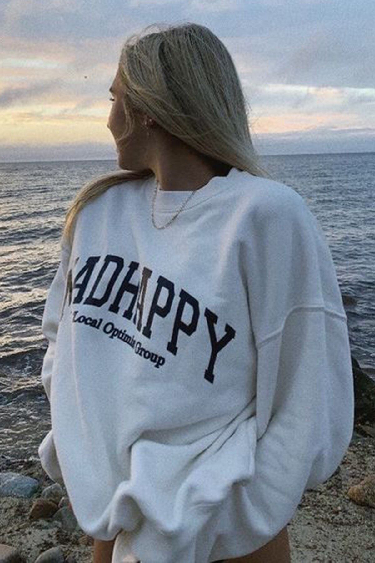 Madmext Mad Girls Beyaz Baskılı Oversize Kadın Sweatshirt Mg851