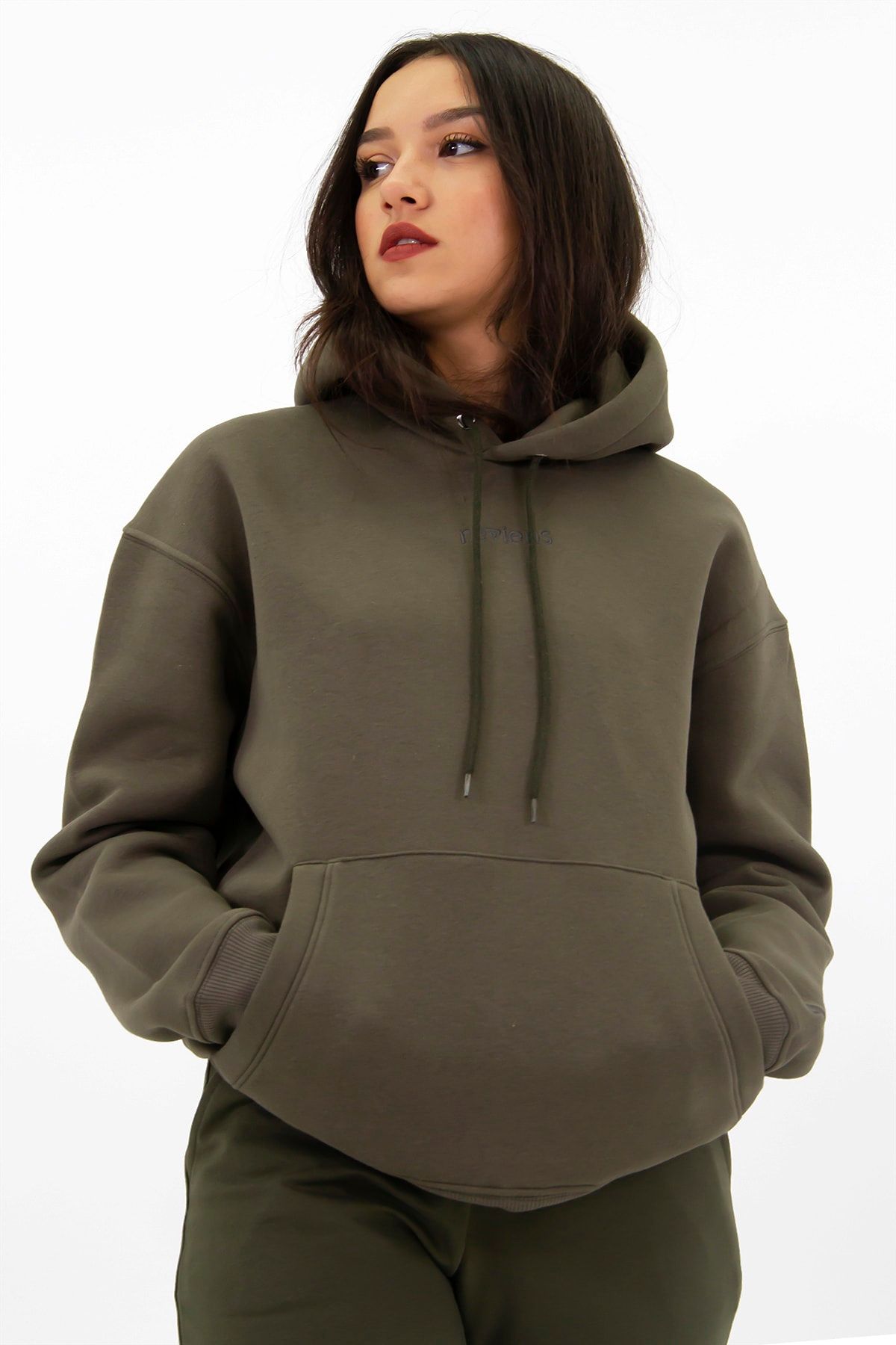 Reviens Kadın Haki Oversize Kapüşonlu Kanguru Cepli 3 İplik Pamuklu Nakışlı Sweatshirt
