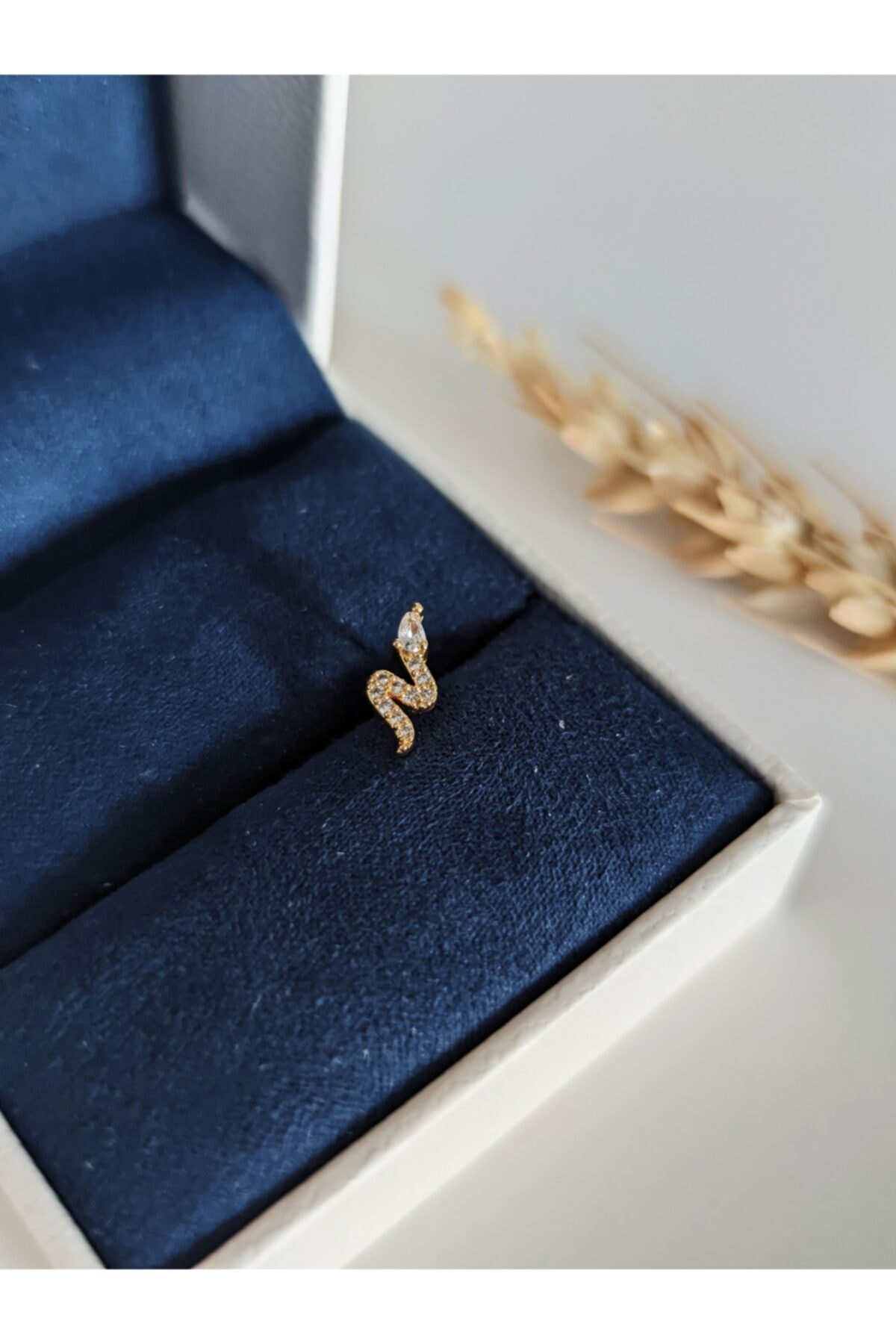 SU PERİSİ TAKI BİJUTERİ Cerrahi Çelik Gold Zirkon Taşlı Yılan Model Piercing  Tragus