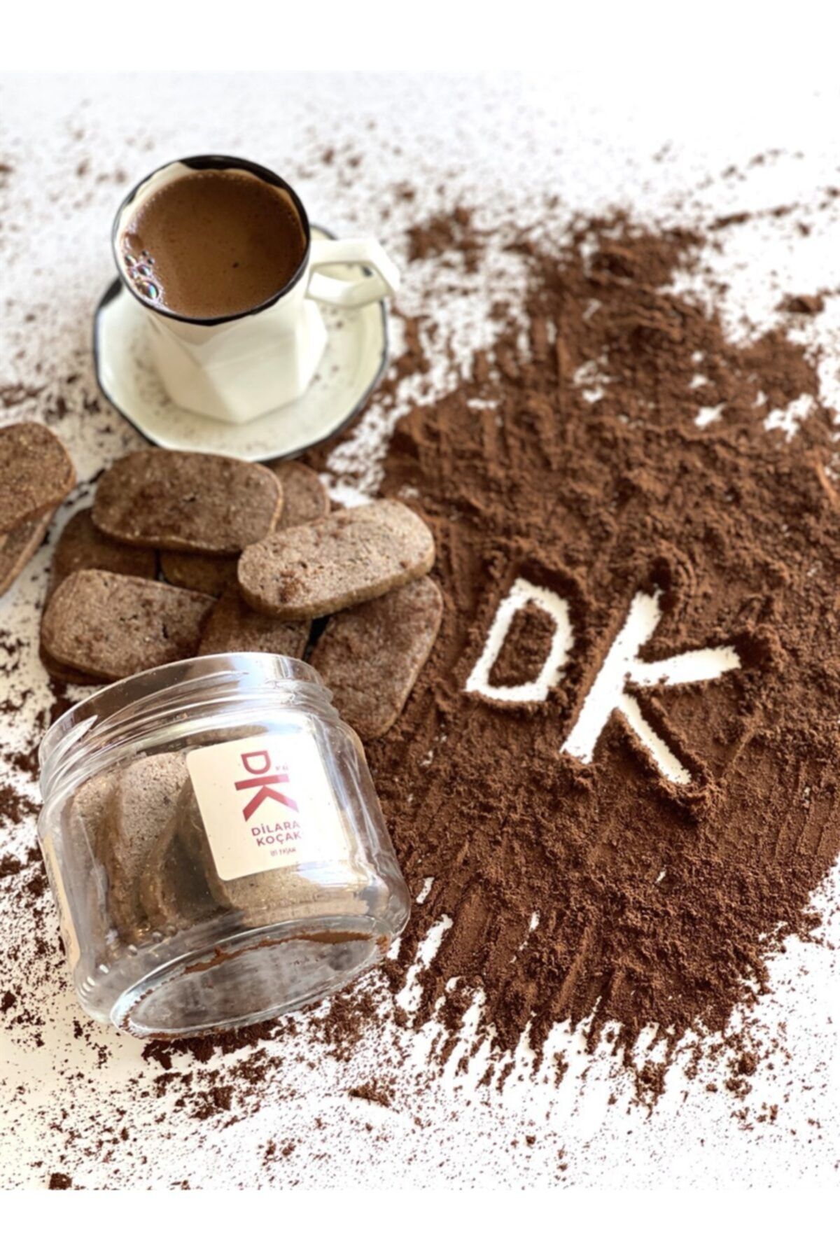 DK Dükkan No:44 Kahveli Kurabiye (8 Kavanoz)