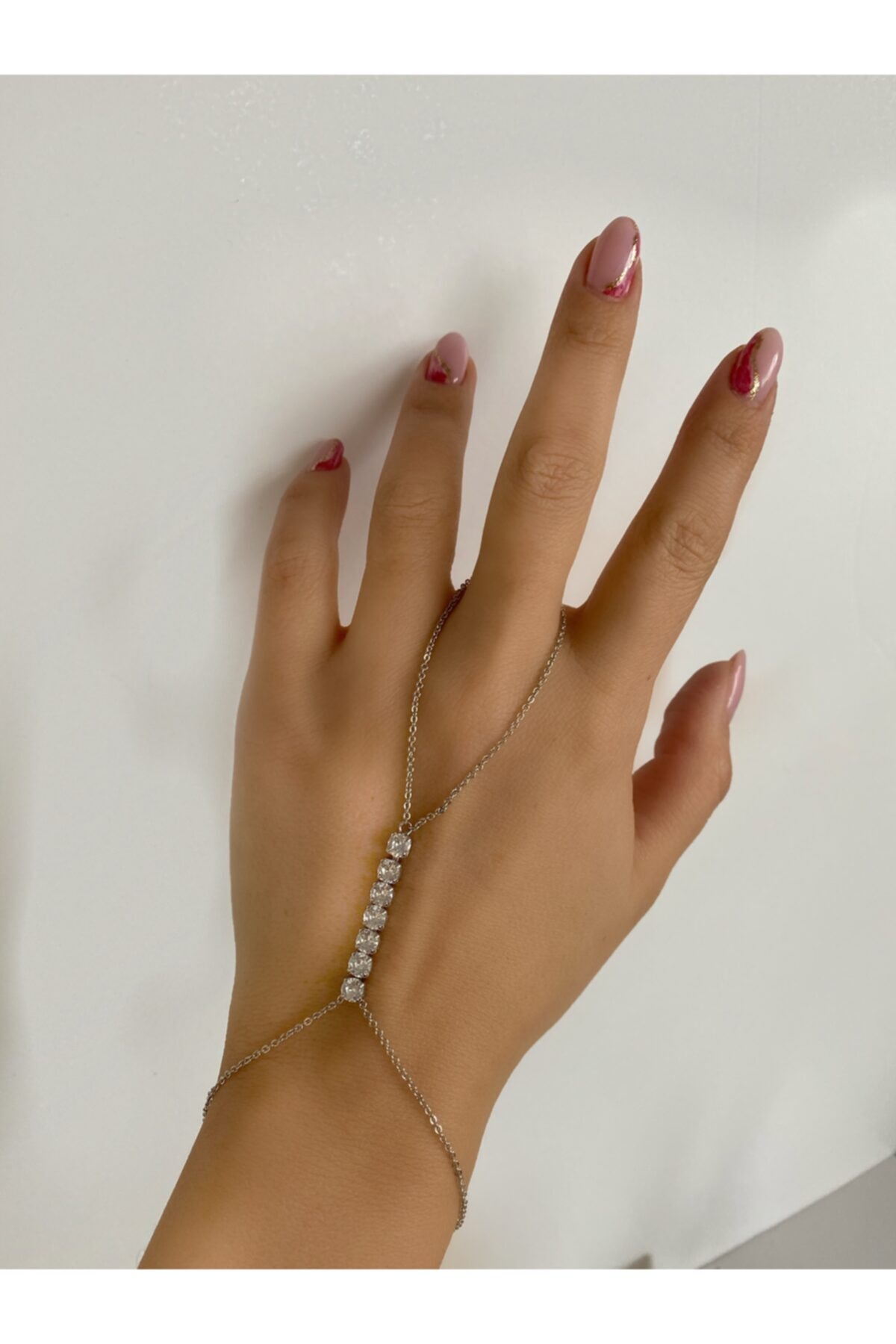 Irmak Balcı Silver Rengi Su Yolu Şahmeran