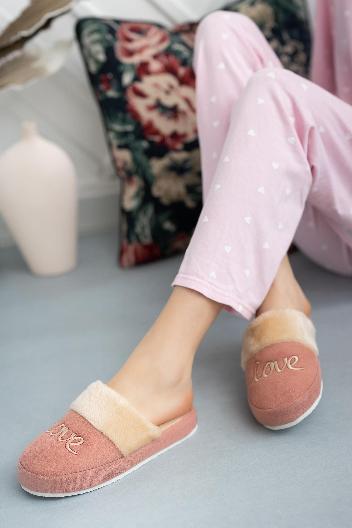 Moda Frato Love Kadın Terlik Kışlık Ev Terliği