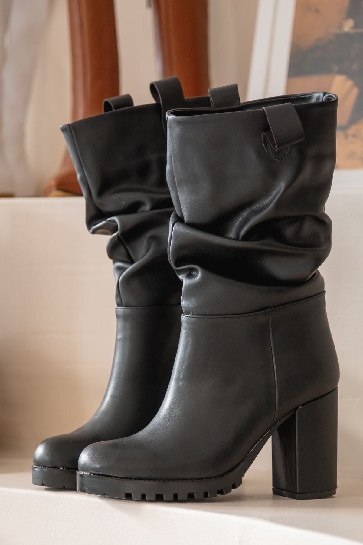 I Love Shoes Aleda Mat Deri Çizme Siyah