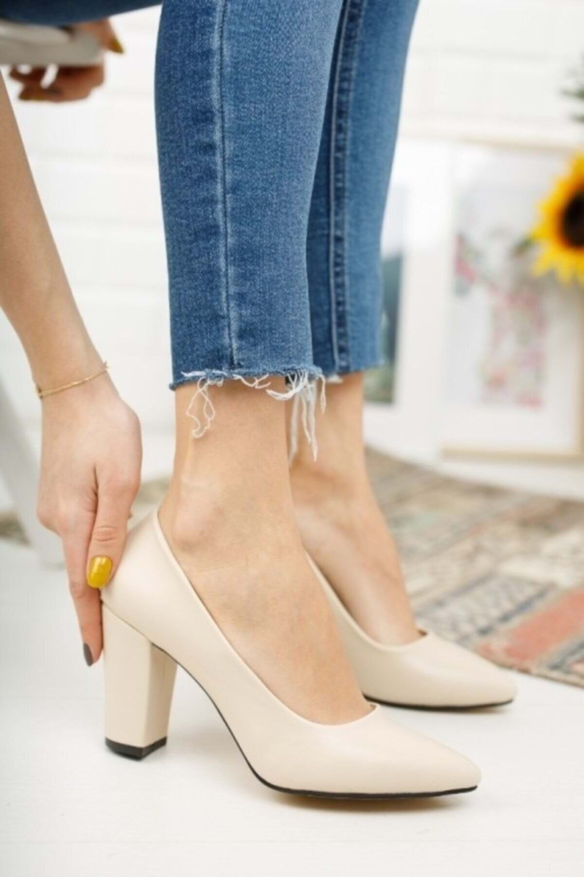 BİNAYAK Nirvana - Stiletto Kalın Tapuklu Ayakkabı 9 Cm - 1400 - Nut-cilt - 36
