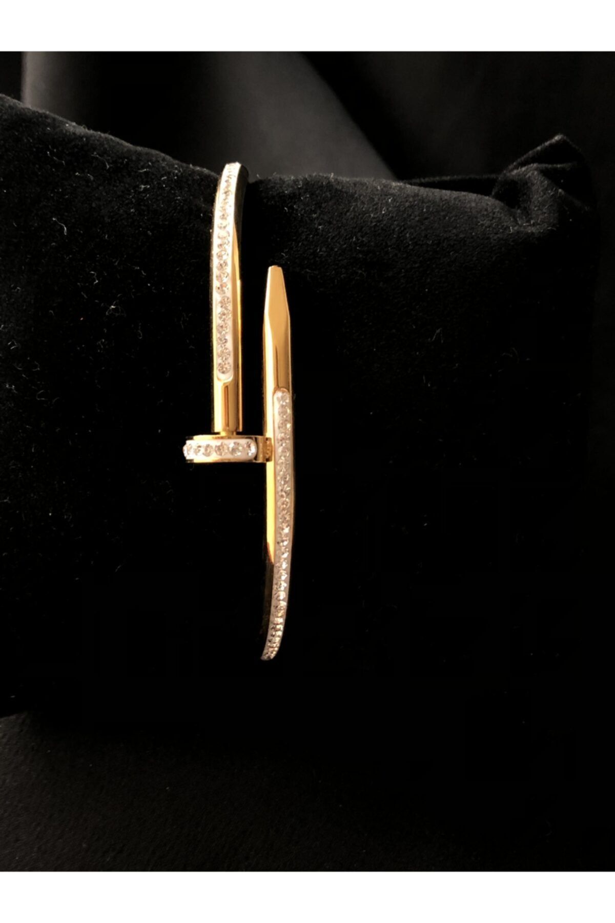 BY DİLEK ÇETİN ACCESSORY Çelik Taşlı Çivi Model Bileklik