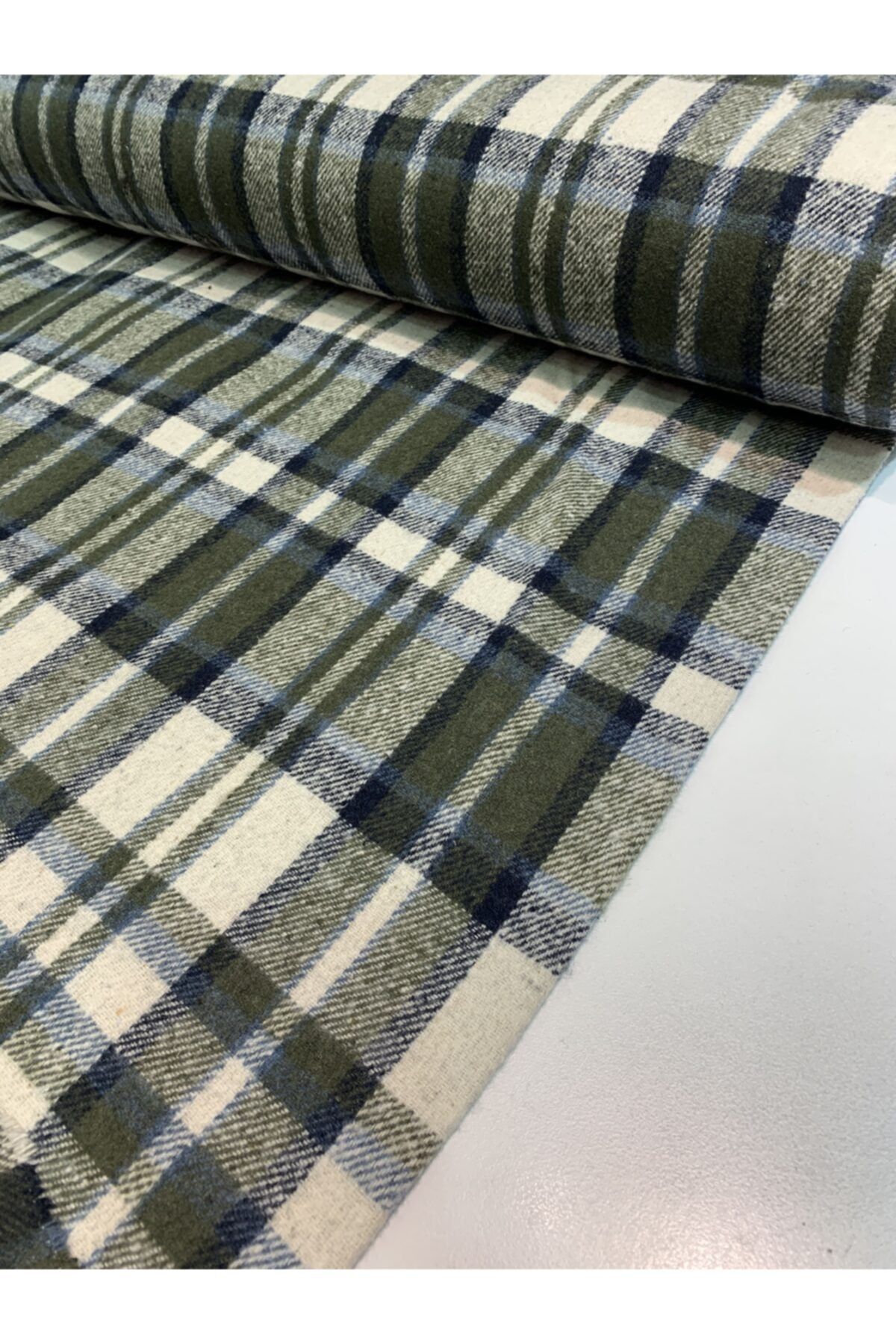 Nadirzade Kumaşçılık Yün Ekose Kumaş (150 Cm Eninde)