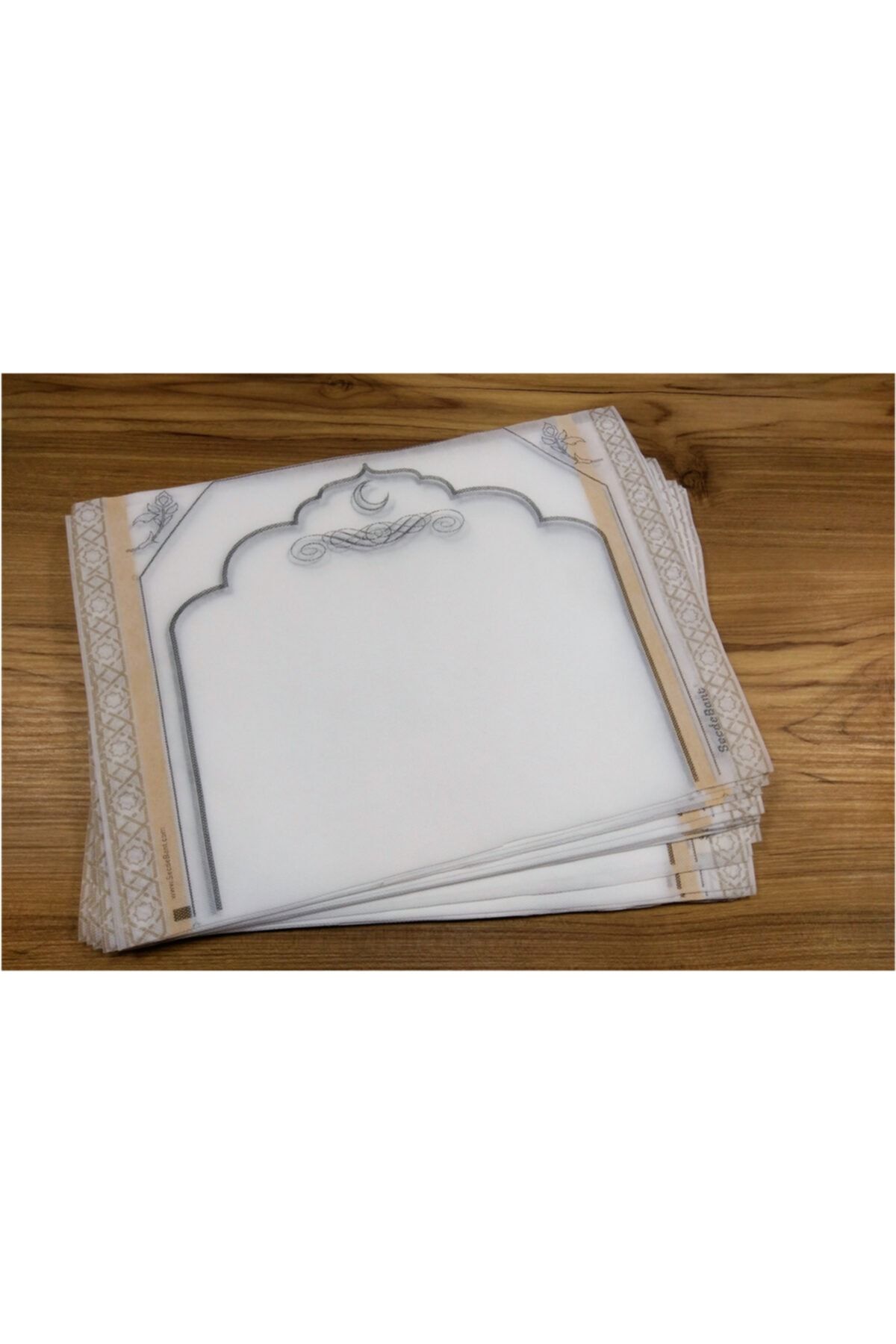 SecdeBant Zemine Yapışabilir Tek Kullanımlık Seccade 30x40cm - 100'lü Paket