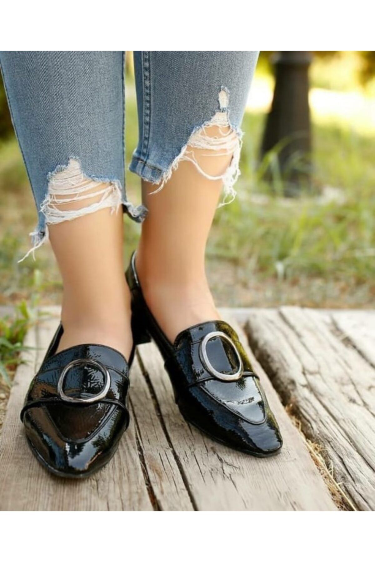 EssaShoes Kadın Siyah Rugan Makosen Ayakkabı