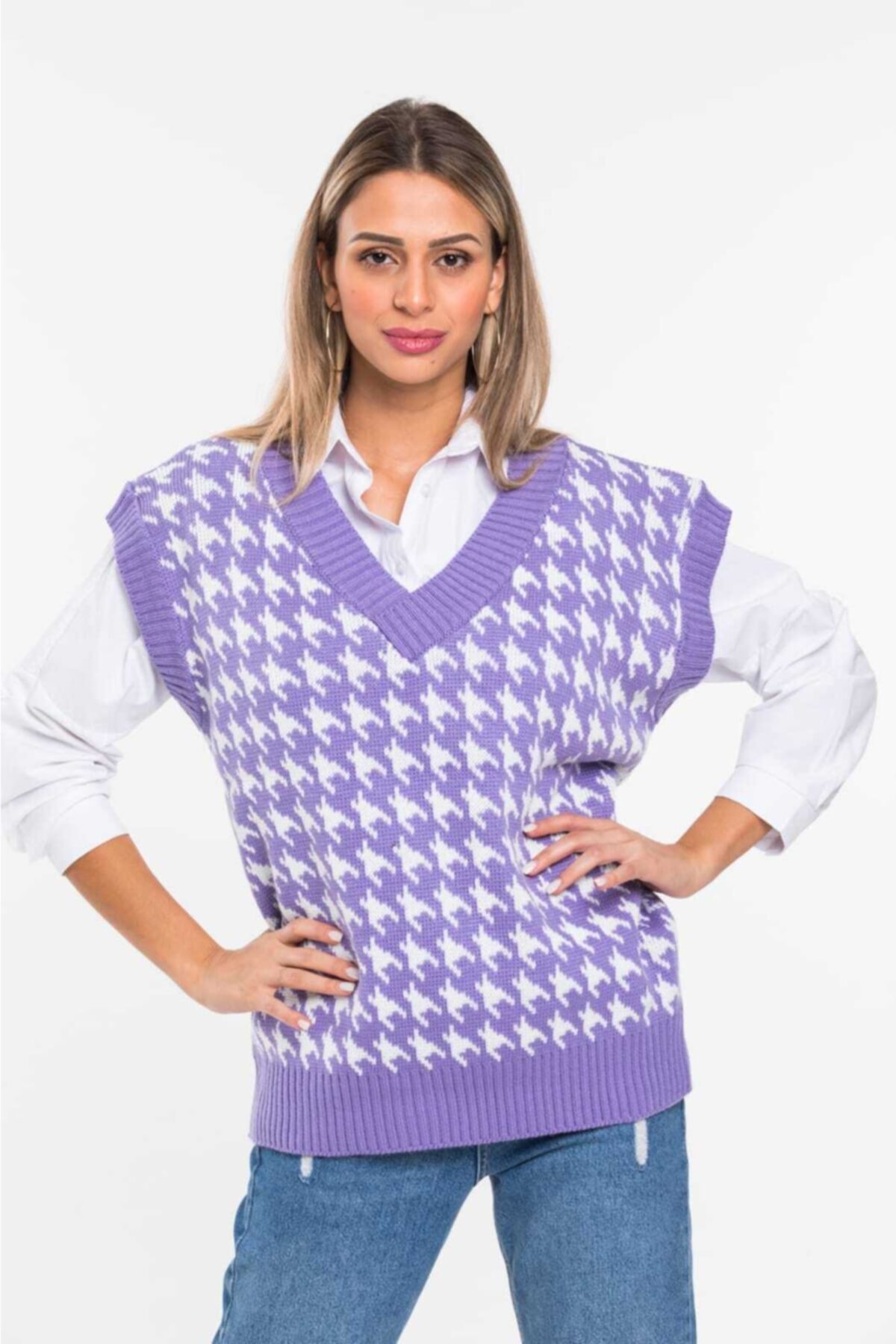 Güner Kadın Lila Kazayağı Desenli Mevsimlik Triko Süveter