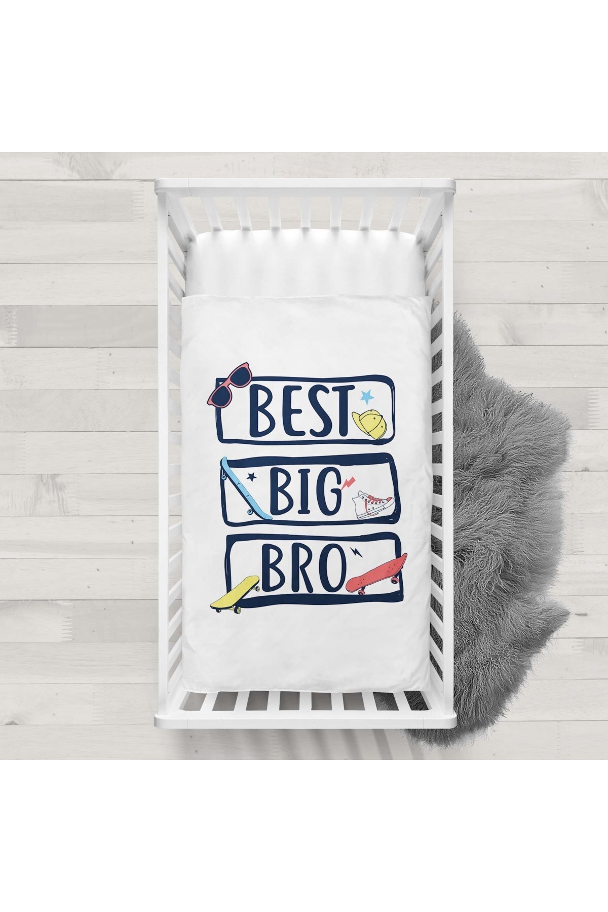 decoars Beyaz Best Big Bro Figürlü Yatak Örtüsü