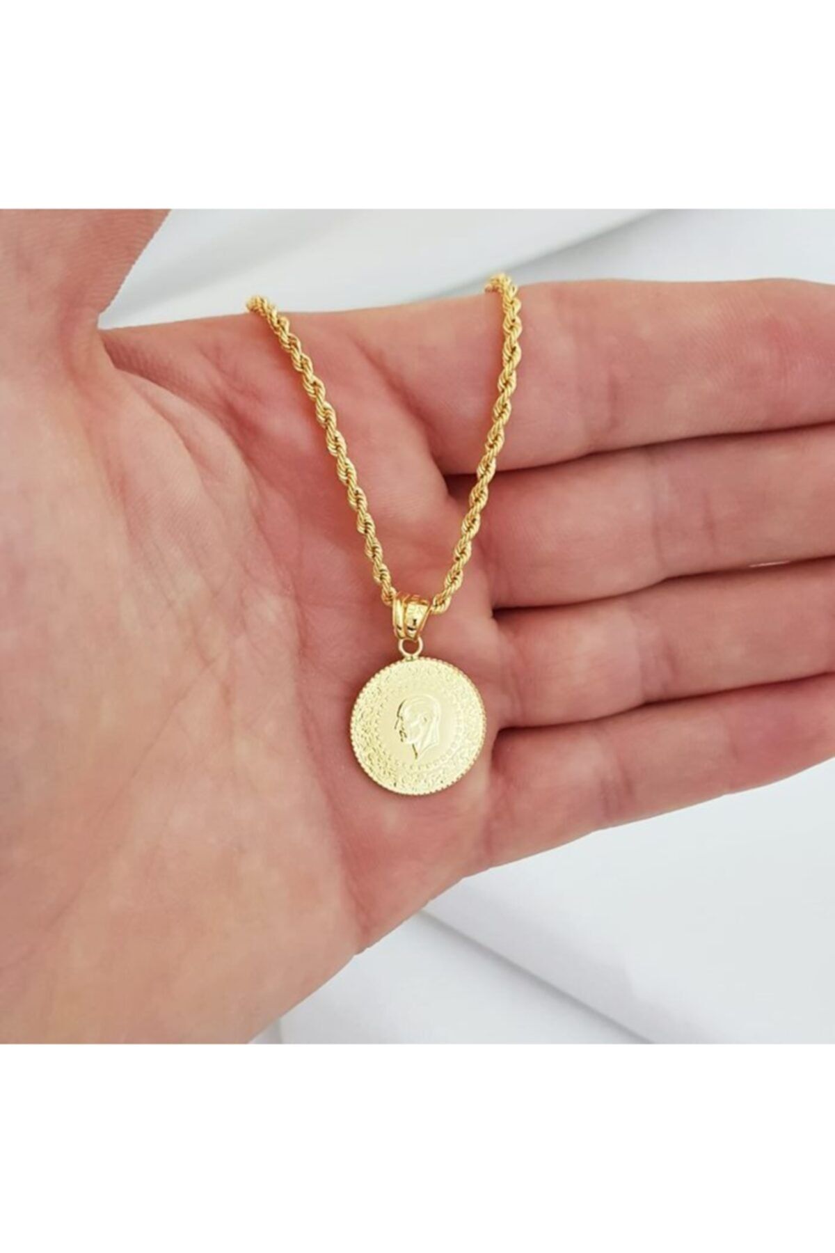 altinplaza kadin kulplu ceyrek altin kolye 22 ayar kl06332 fiyati yorumlari trendyol
