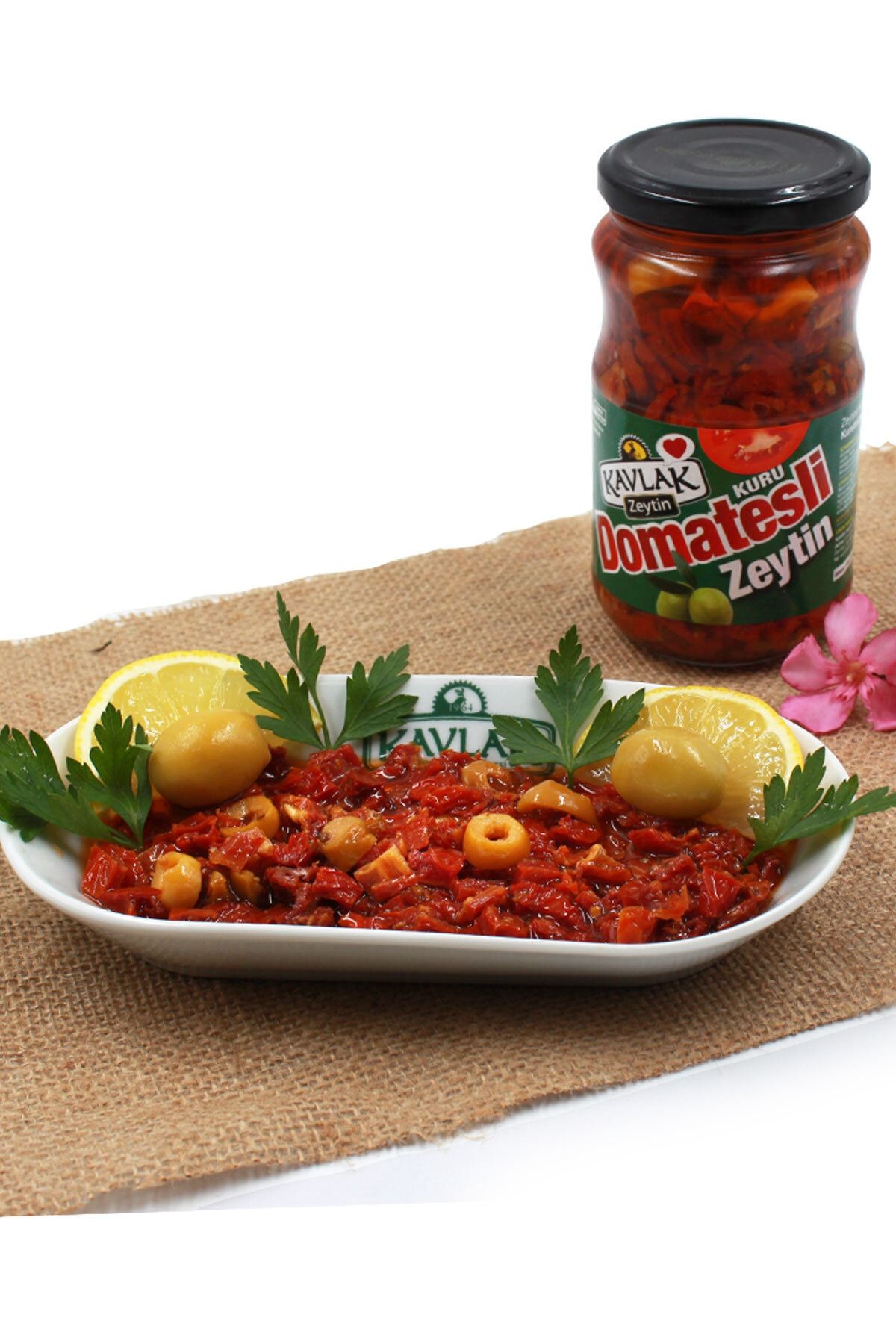 Kavlak Zeytin Kavlak Kuru Domatesli Yeşil Zeytin 350 Gr