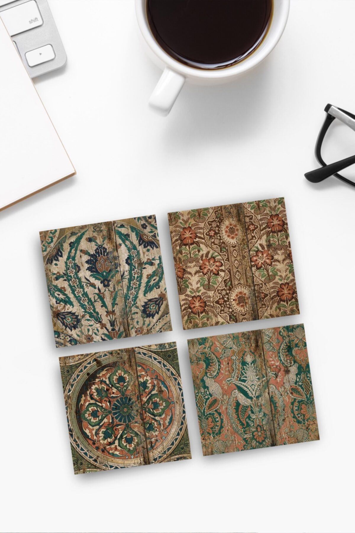 Pinecone Bardak Altlığı Doğal Taş Vintage Ahşap Özel Baskı Stone Coasters - 4 lü Set(10 Cmx10 Cm)