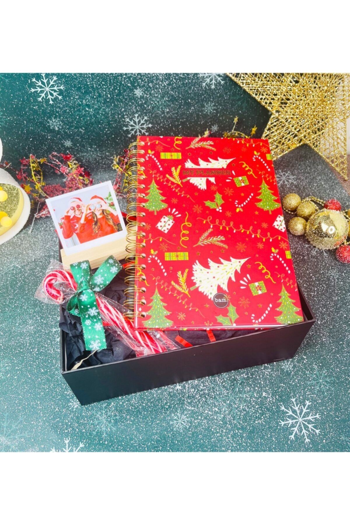 Gift Moda Kırmızı Yeni Yıl Konuşan Ajanda Ahşap Fotoğraf Tutucu Ve Baston Şeker Yılbaşı Hediye Seti