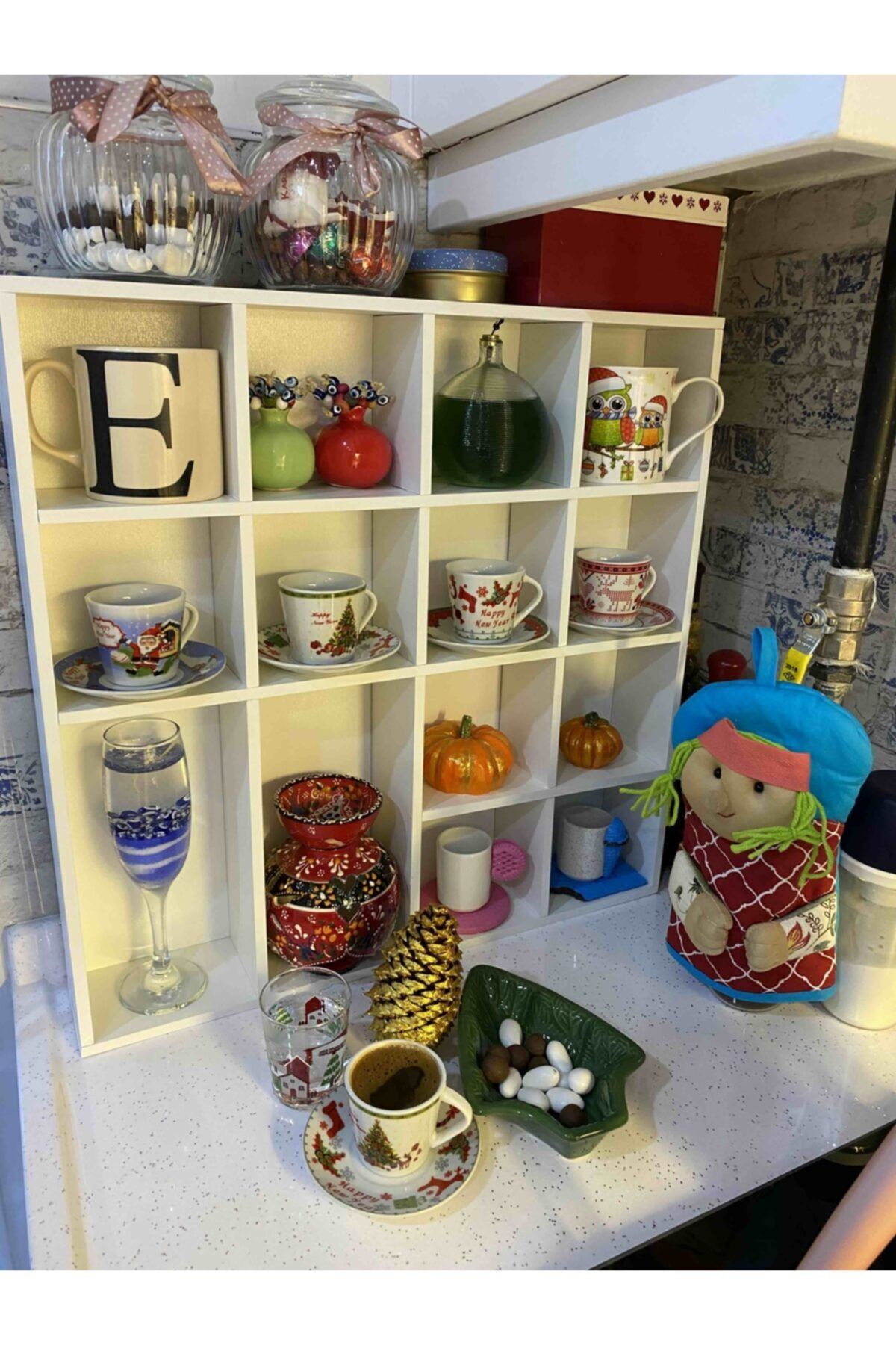 Yoko Home Kupa Ve Bardak Rafı 14 Gözlü 8 Mm Mdf Beyaz Renk Kupalık Bardaklık