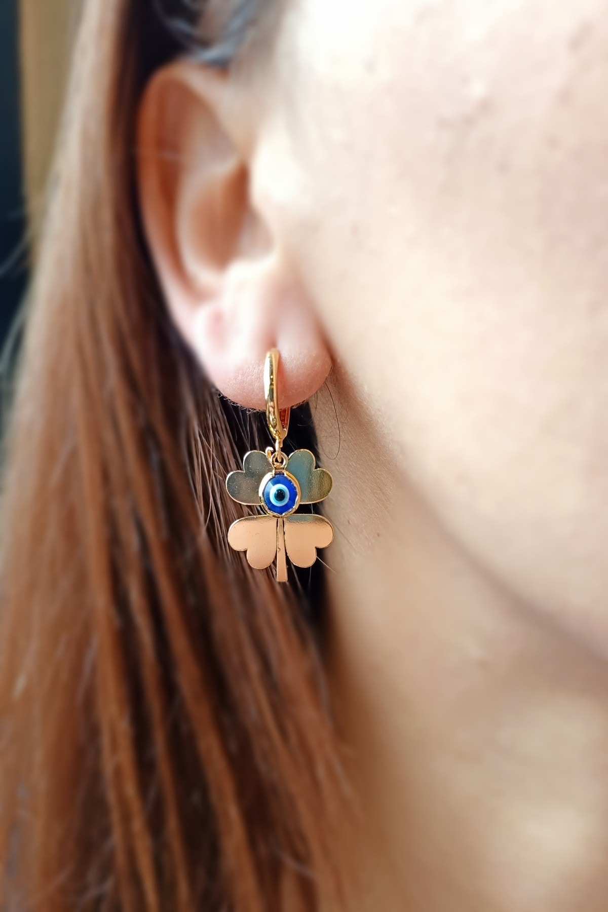SkyYouAccessories Nazar Boncuklu Yonca Küpe Gold