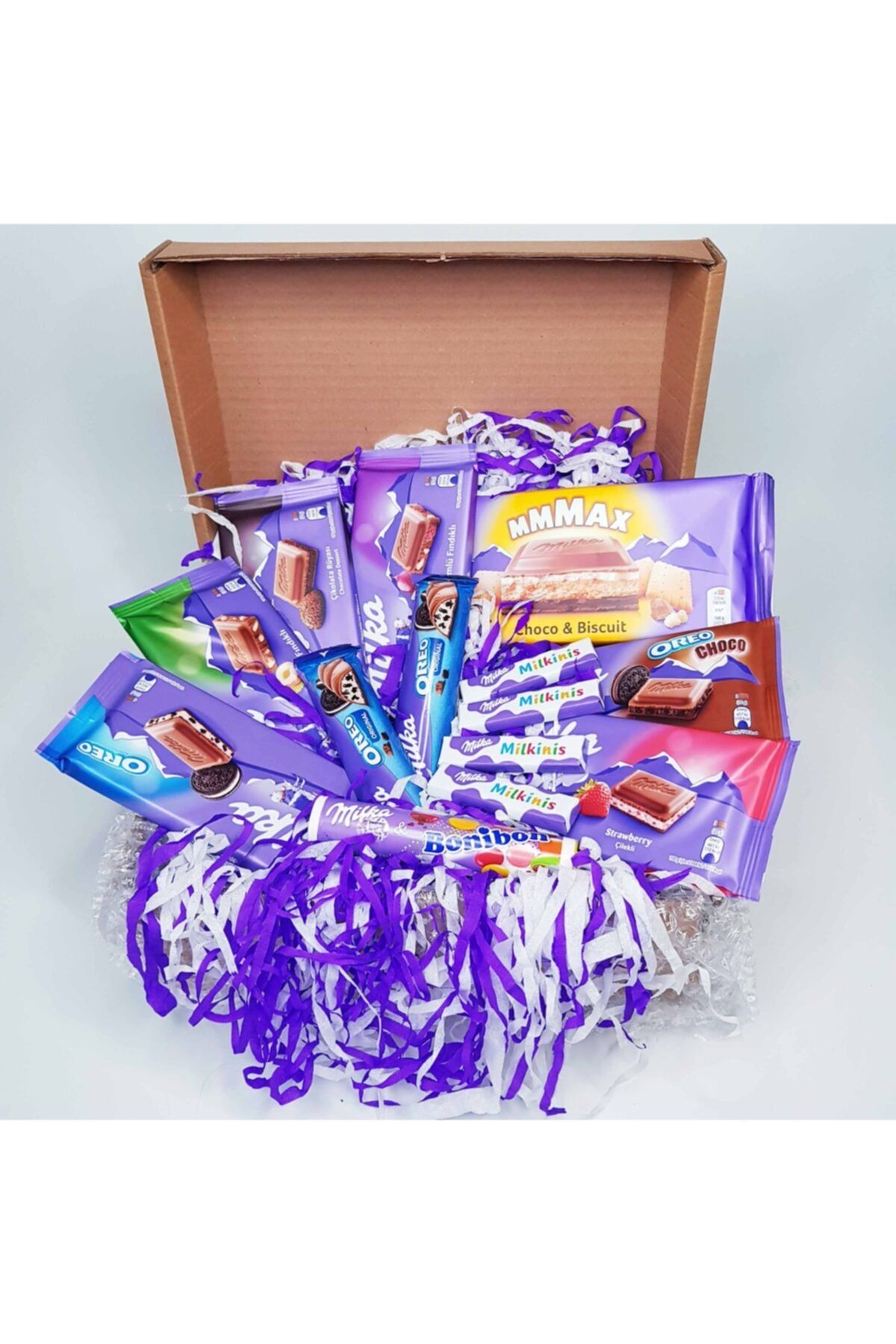 Milka Çikolata Hediye Seti Özel Hediye Paketi Kalpleri Yumuşatan Çikolata Max M04