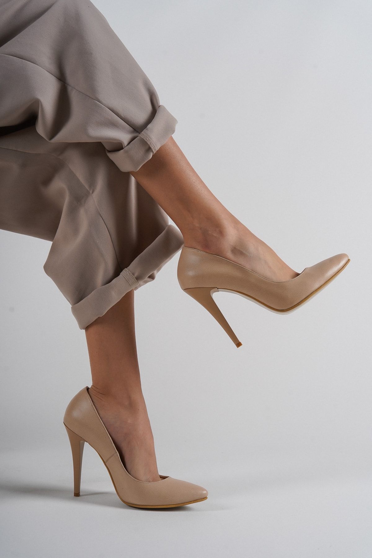 SİLVERSTONE SHOES Kadın Ten Cilt Yüksek Ince Topuklu Ayakkabı