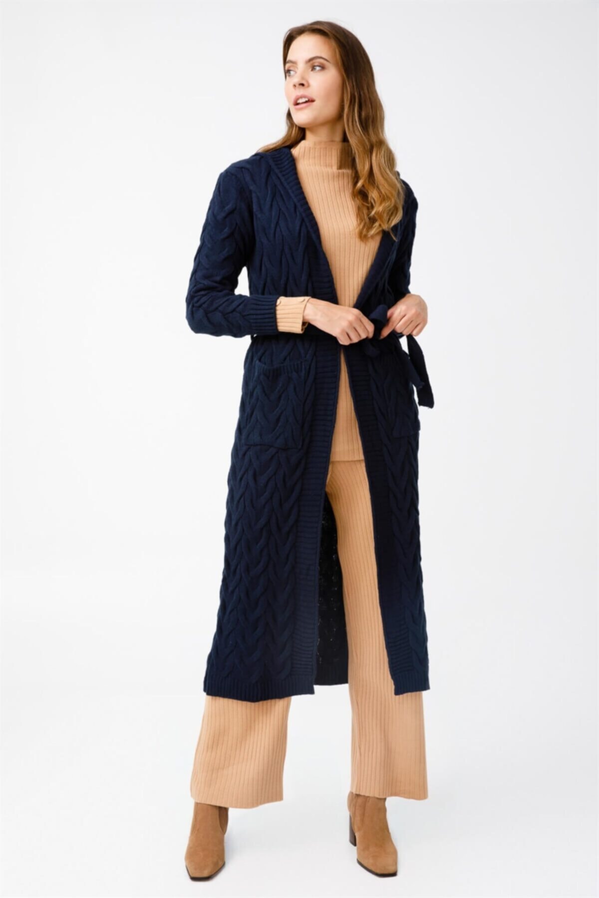 Esswaap Balıksırtı Örgülü Torba Cepli Bağlamalı Uzun Hırka Laci