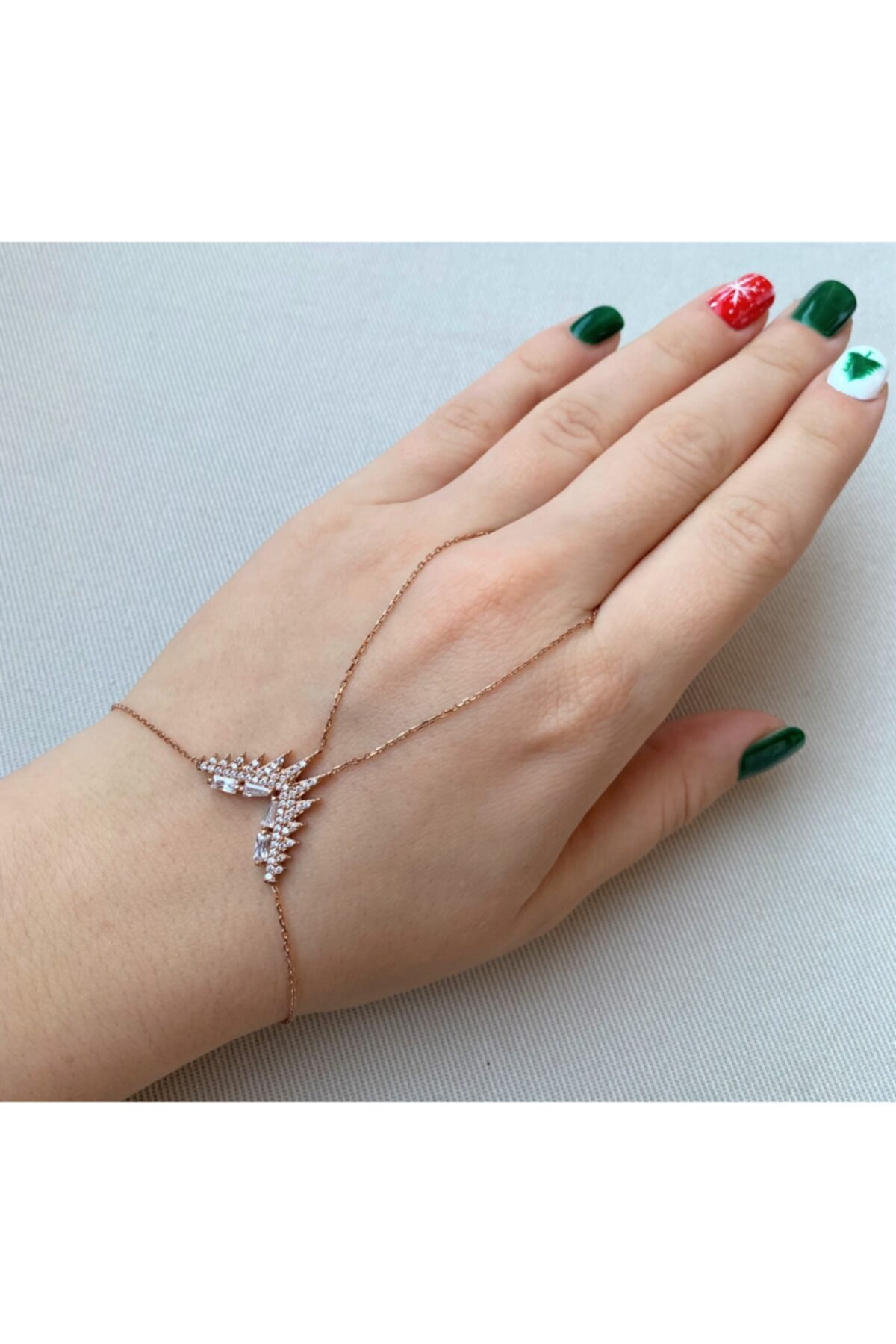 Bi Dünya Gümüş Beyaz Baget Taşlı Rosegold 925 Ayar Gümüş Şahmeran