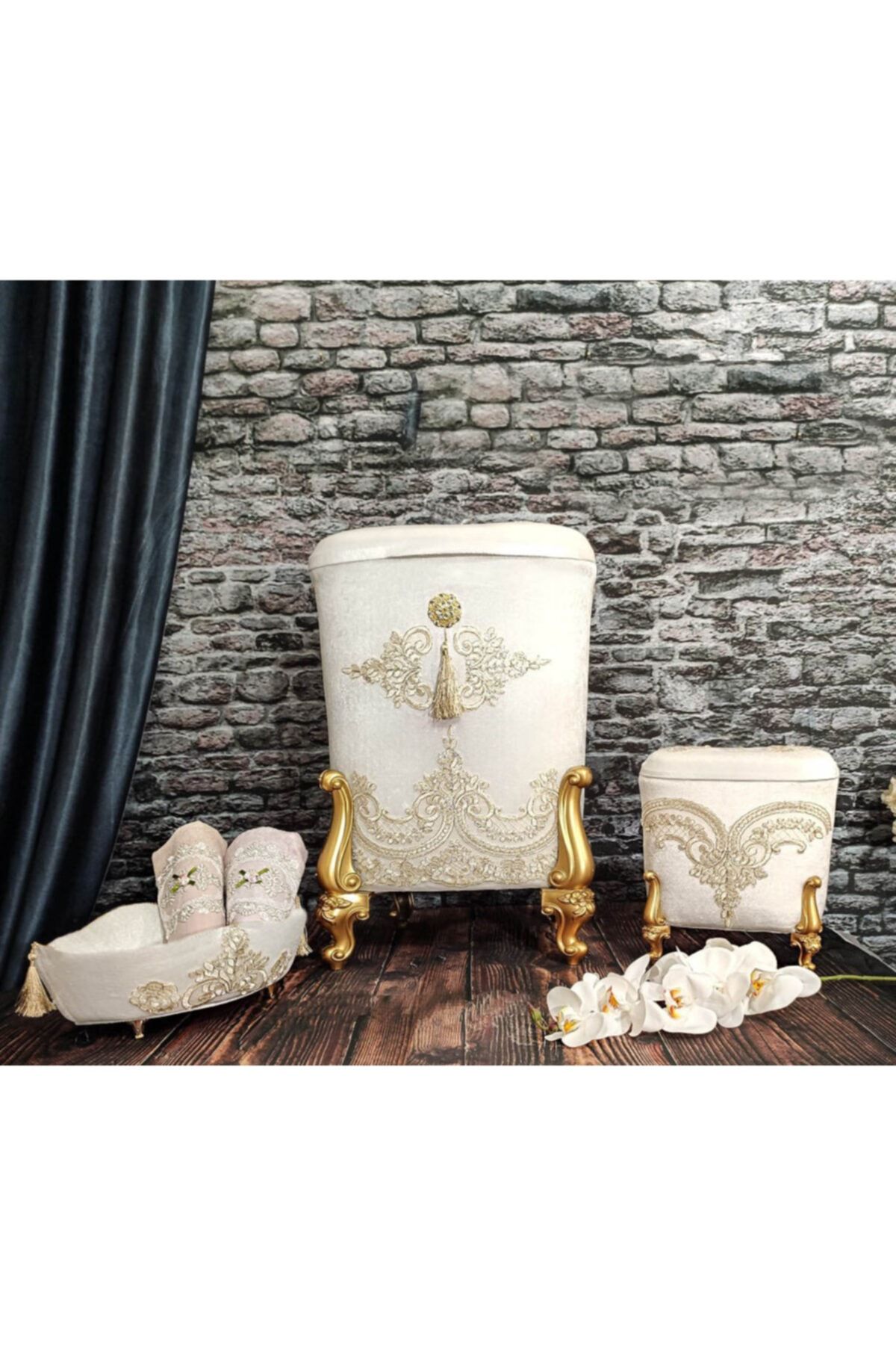 Çt Çeyizci Tekstil Banyo Sandığı Banyo Sepeti Kirli Sepeti Altın Renk Işlemeli