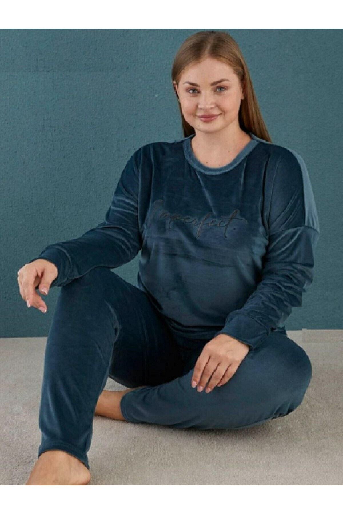 Mihra Büyük Beden , Uzun Kollu , Yazılı , Bisiklet Yaka , Kadın Kadife Pijama Takımı
