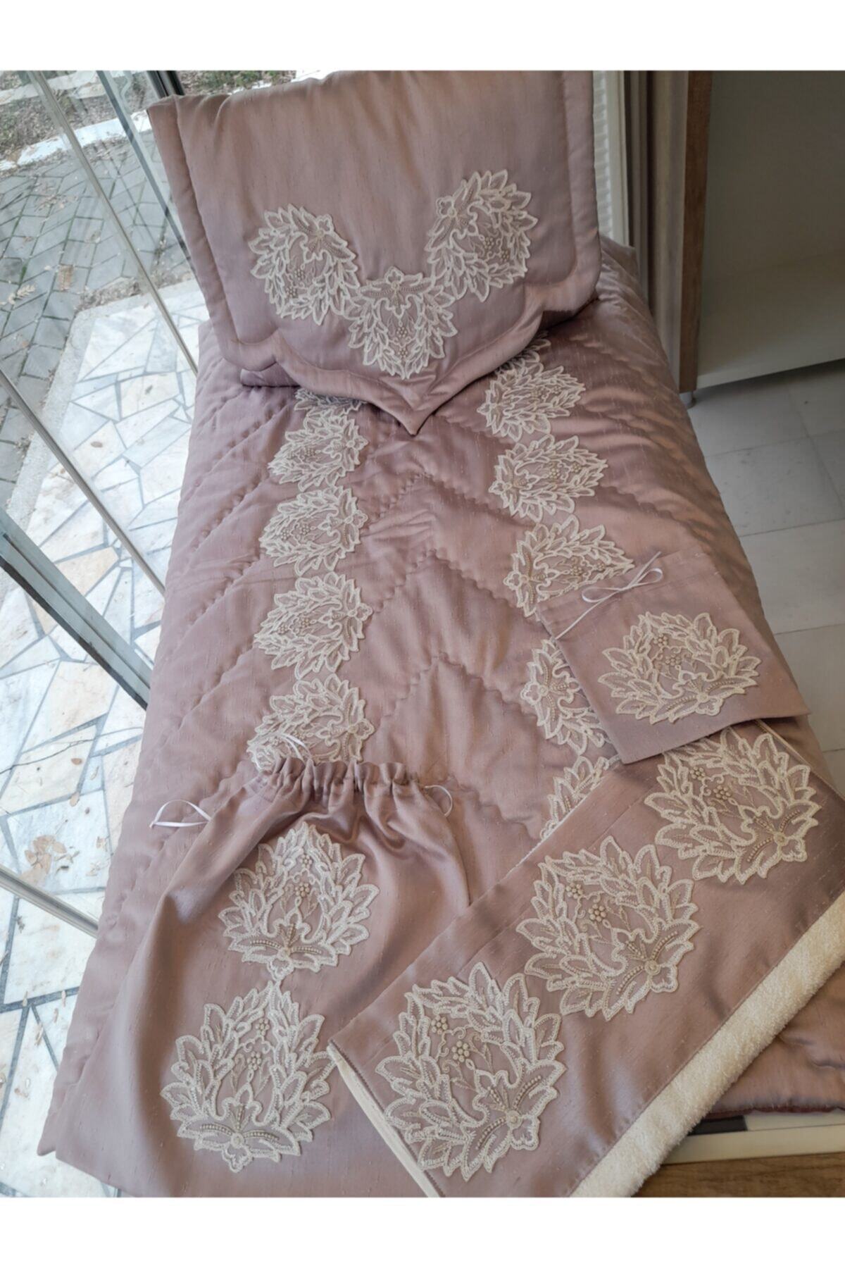 Eylül Çeyiz Evi Seccade Takımı