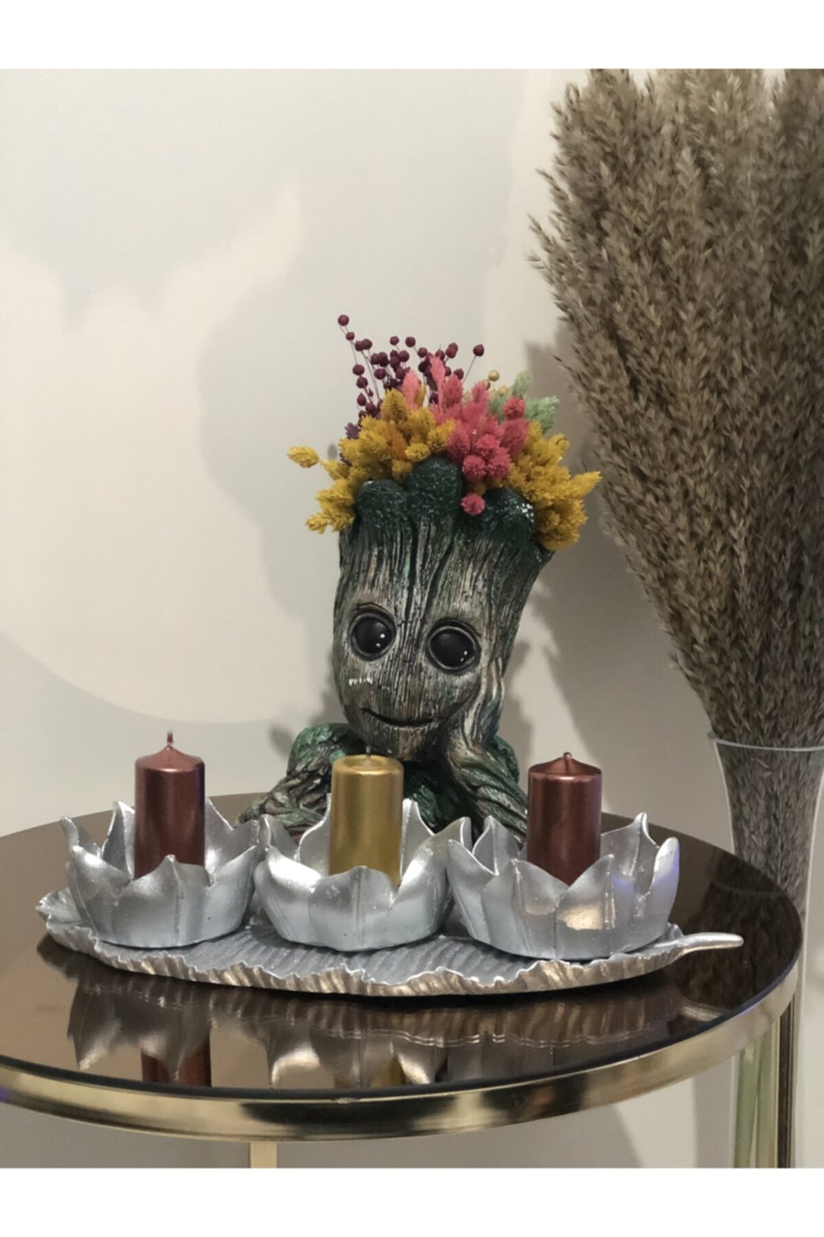 Mrs&Mr CoCo Yaprak Model Üzerinde Dekoratif 3lü Lotus Çiçek Mumluk Gümüş