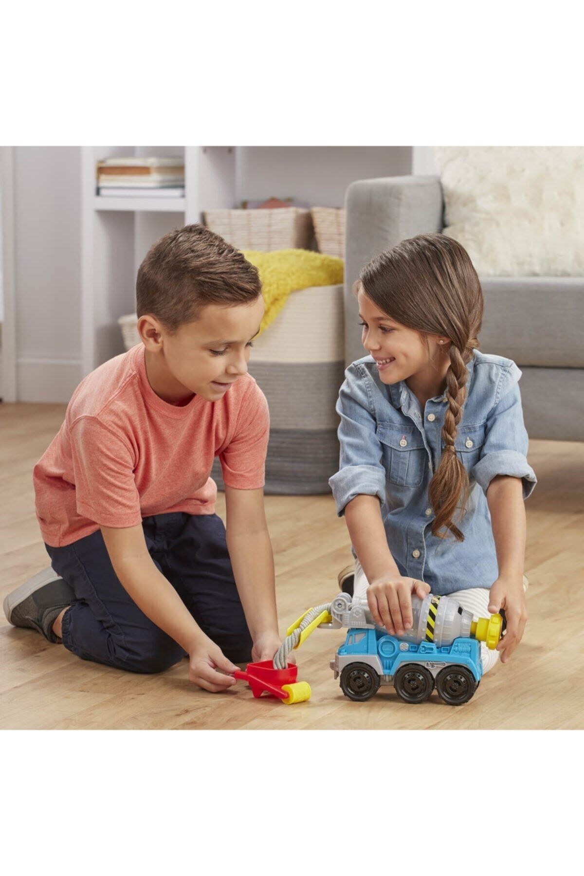 Burnis Toy Trend Play-doh Çalışkan Çimento Kamyonu Fırsat