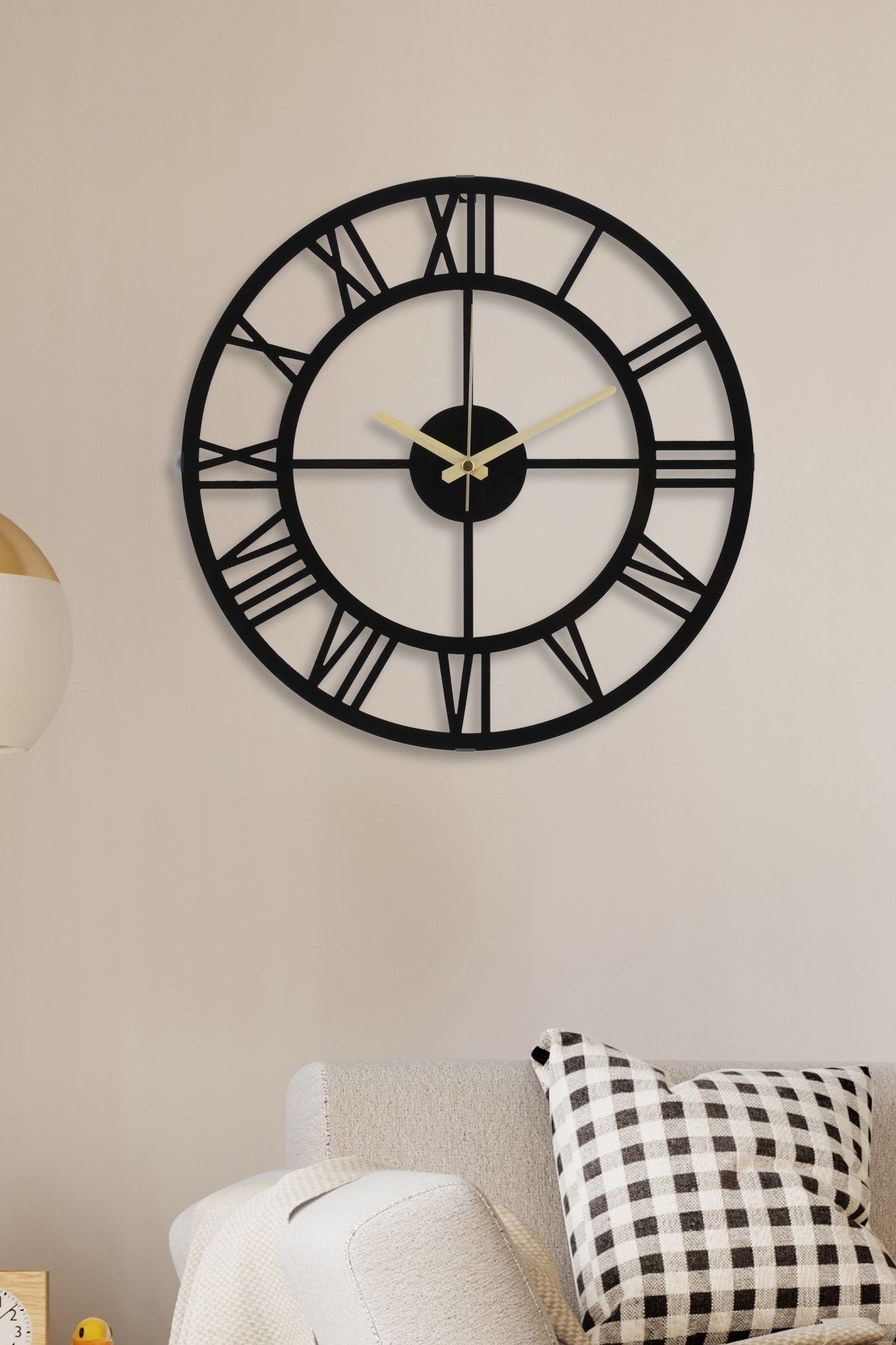 YSCPDesign Roma Rakamlı Metal Duvar Saati Akar Saniye Sessiz 40x40 Cm