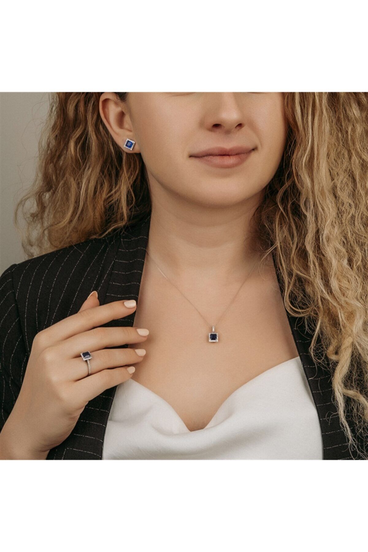 Siena 0,92 Karat, 14 Ayar, 4,44 Karat Safir Taşlı Üçlü Set