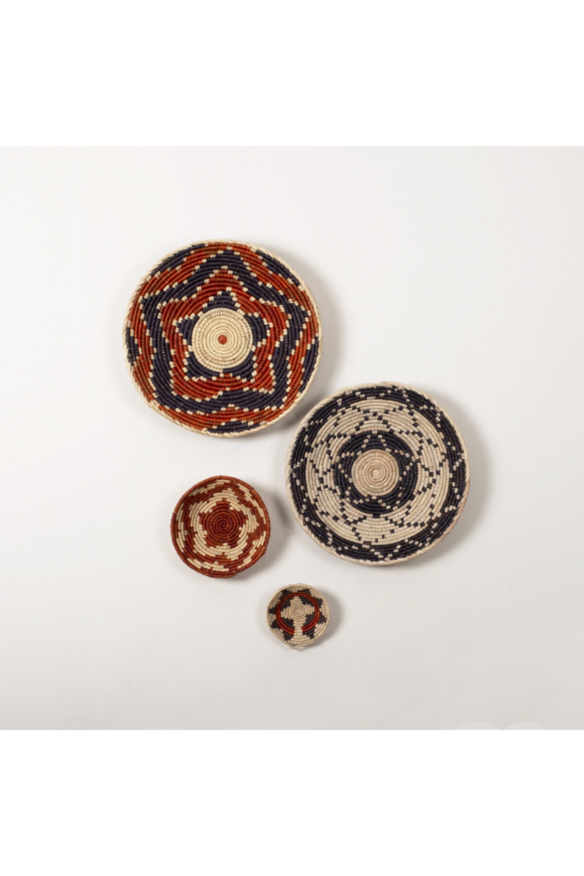Ashweavers Galaksi - Kiremit Ve Siyah 4'lü Duvar Tabağı Set