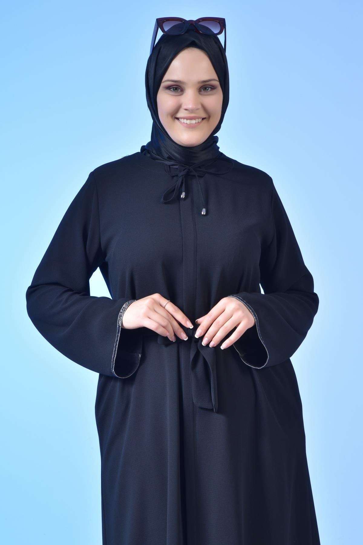 Ferace Kadın Tesettür Kolu Sim Şeritli Etamin Kumaş Bayan Büyük Beden Pardesü