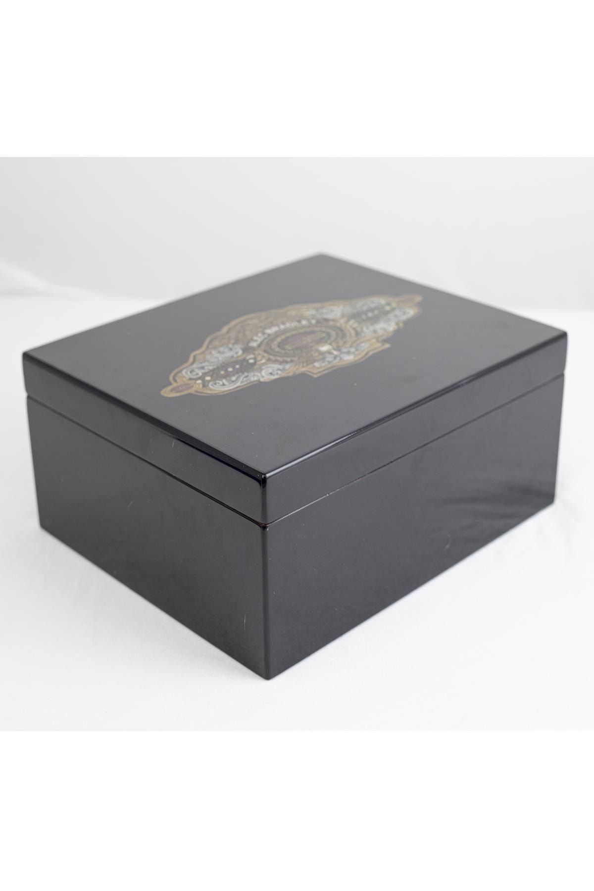 Alec Bradley Setli Ispanyol Sedir Ağacı Puro Kutusu Humidor
