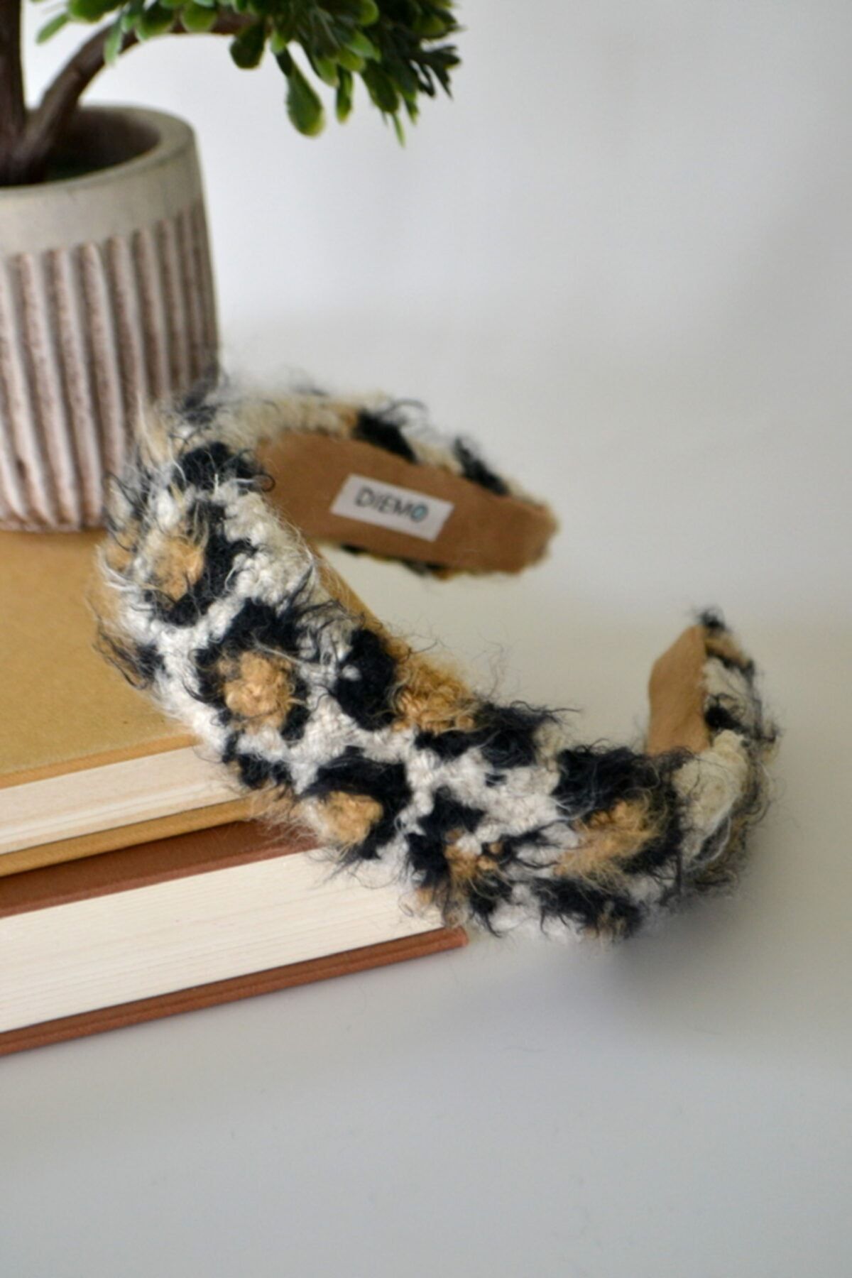 Diemo Snow Taç Ezo Leopar