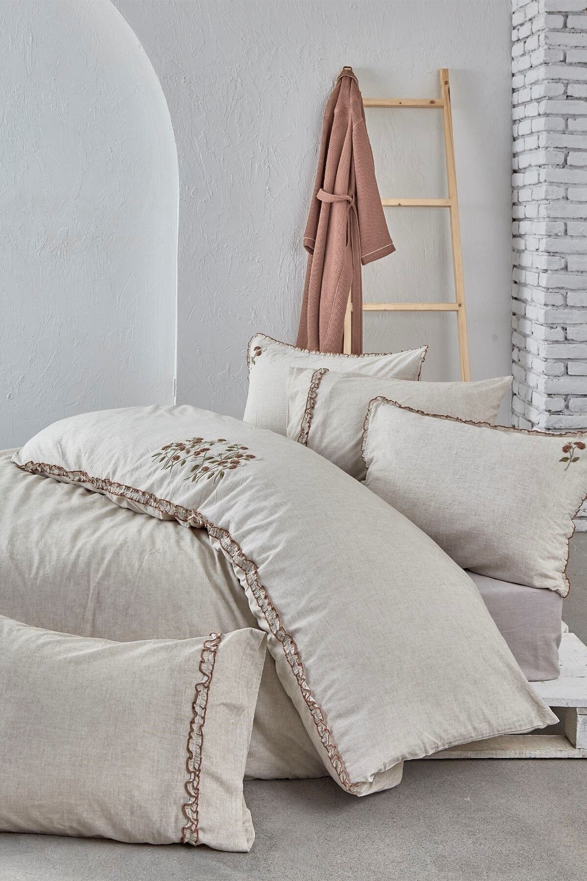 Ecocotton Organik Pamuk King Size 220x240 Keten Nevresim Takımı Hiera
