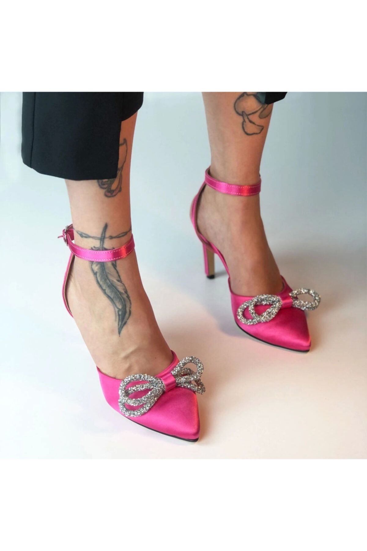 Pappuccino Stiletto Parlak Fiyonklu Fuşya Jesy