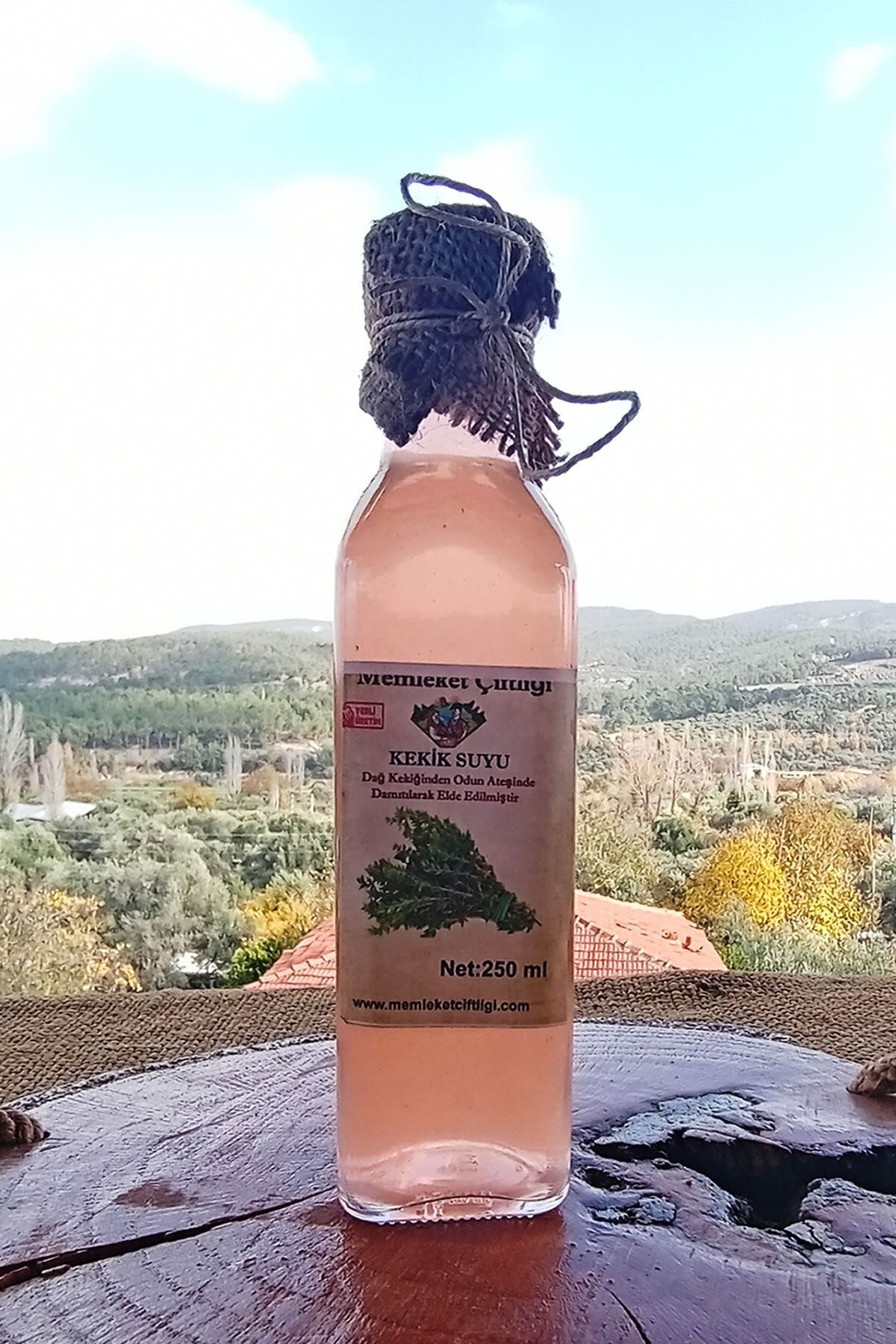 Memleket Çiftliği Kekik Suyu Damıtma 250 Ml Cam Şişe