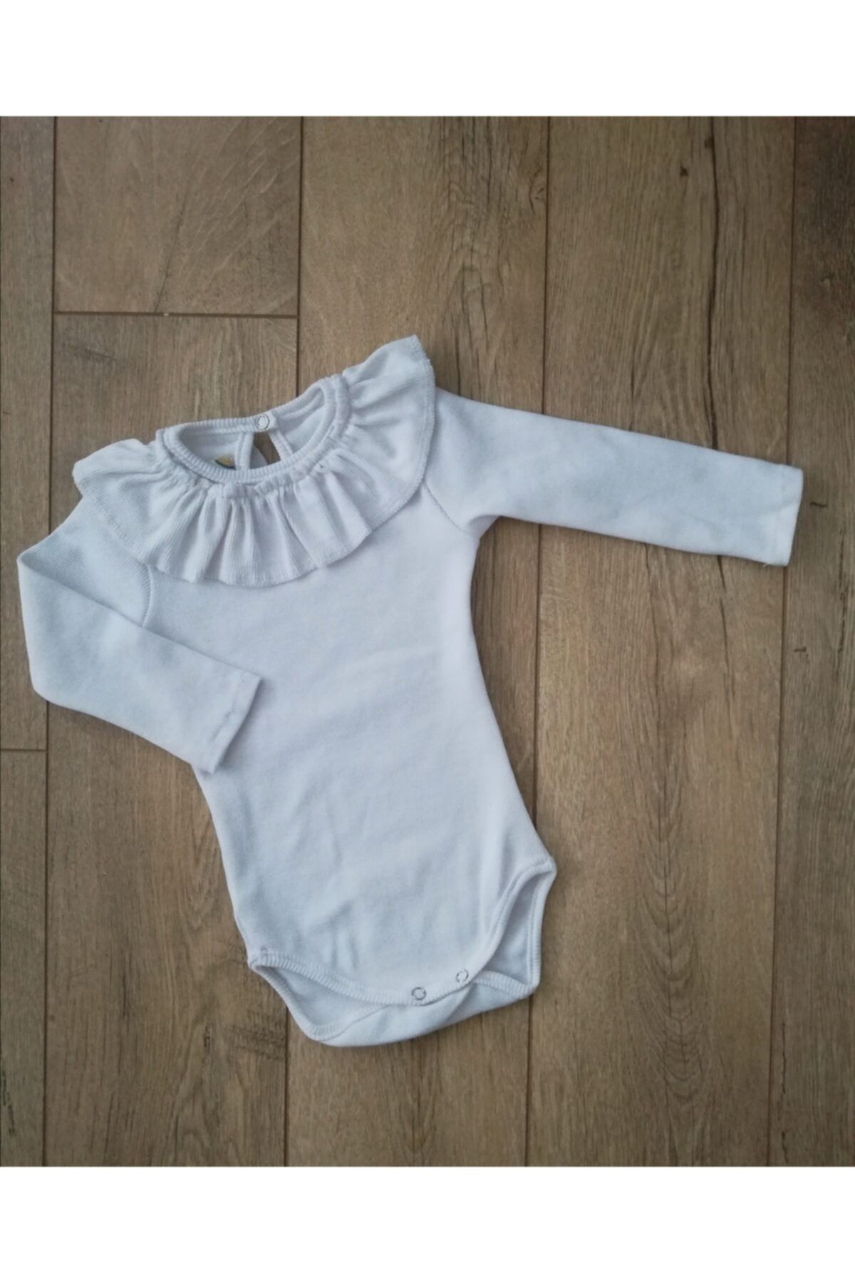 Mini Kids Baby Kız Bebek Beyaz Fırfırlı Yaka Bebek Body Çıtçıtlı Zıbın Romper