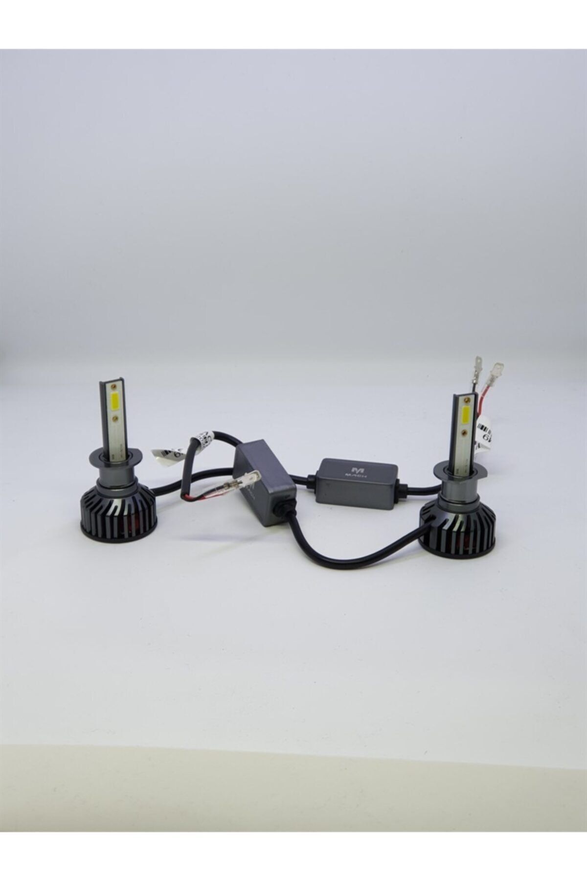 çnr otomotiv yedek parça aksesuar Bam9 H1 Uyumlu  Led Xenon Volt:12-24v Watt:50w Lümen:10800lm Kristal Beyaz