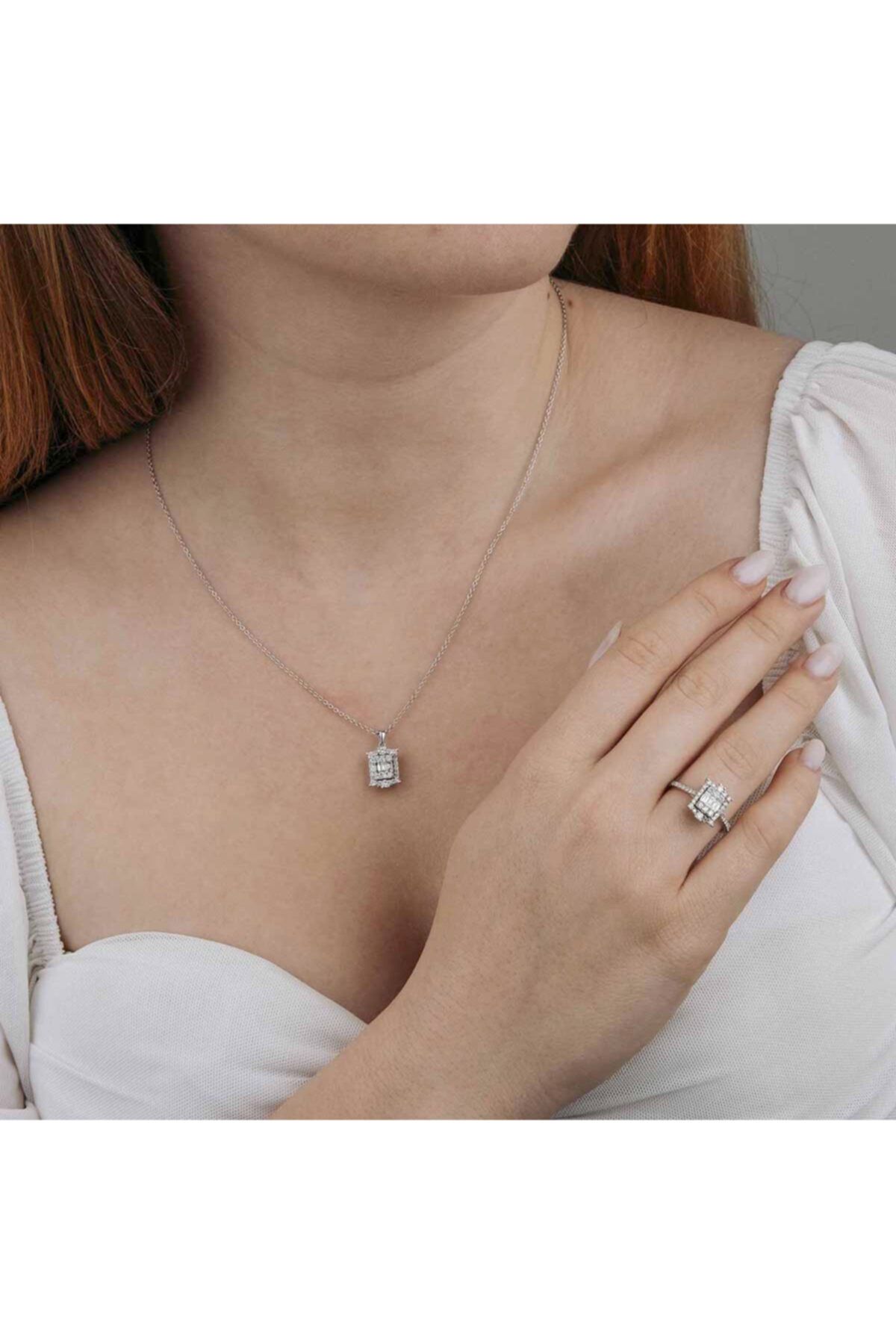 Siena 1,13 Karat, 14 Ayar Pırlanta Baget Taşlı Mini Set