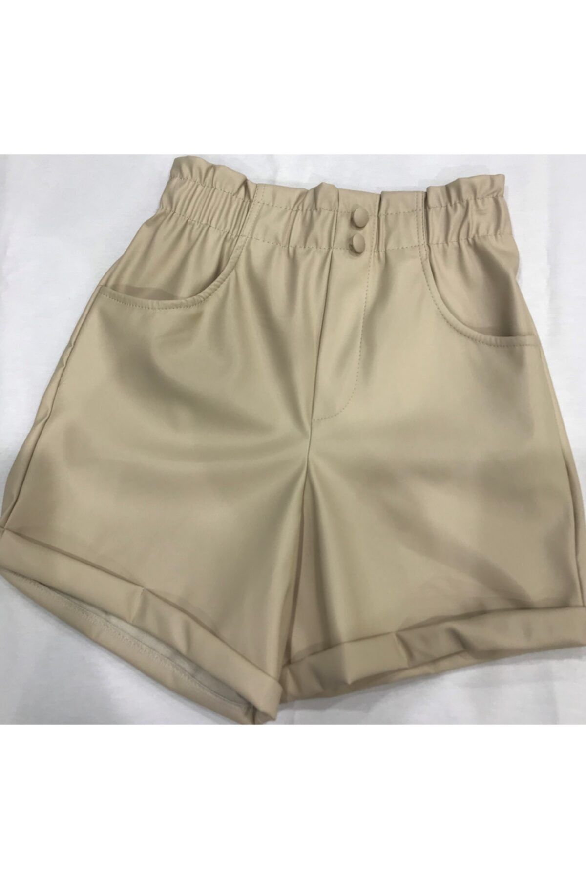 Social Butik Bej Deri Mini Şort